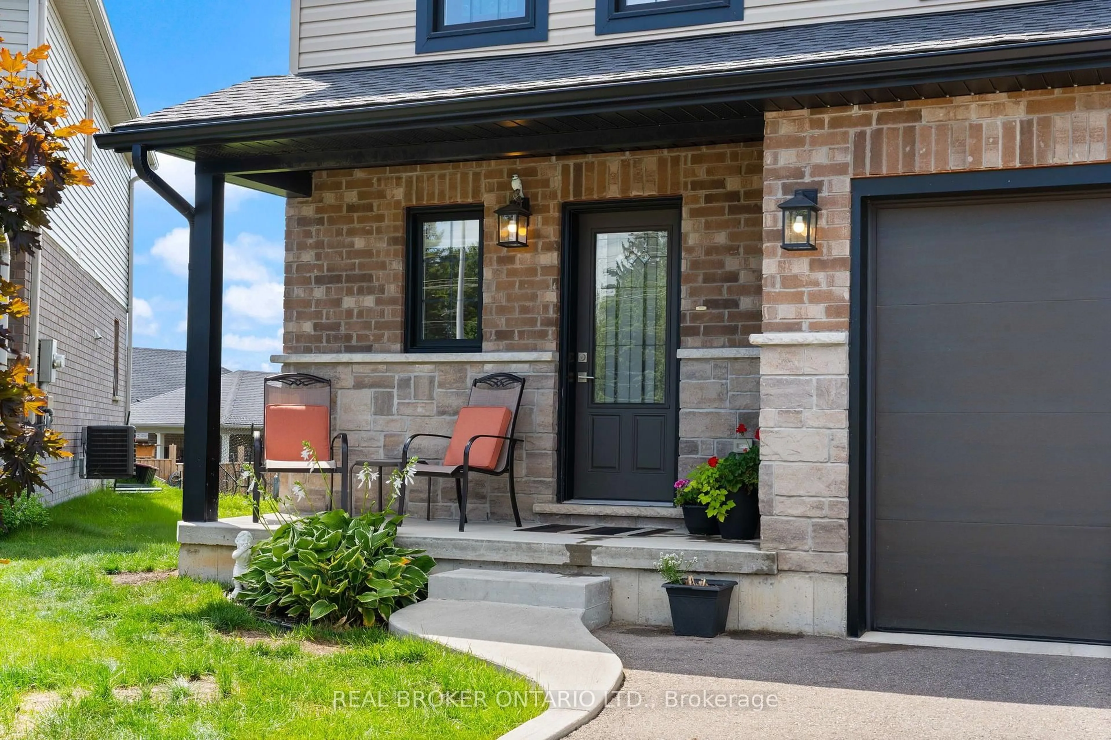 Home with brick exterior material, street for 26 Amber St, Norfolk Ontario N0E 1Y0