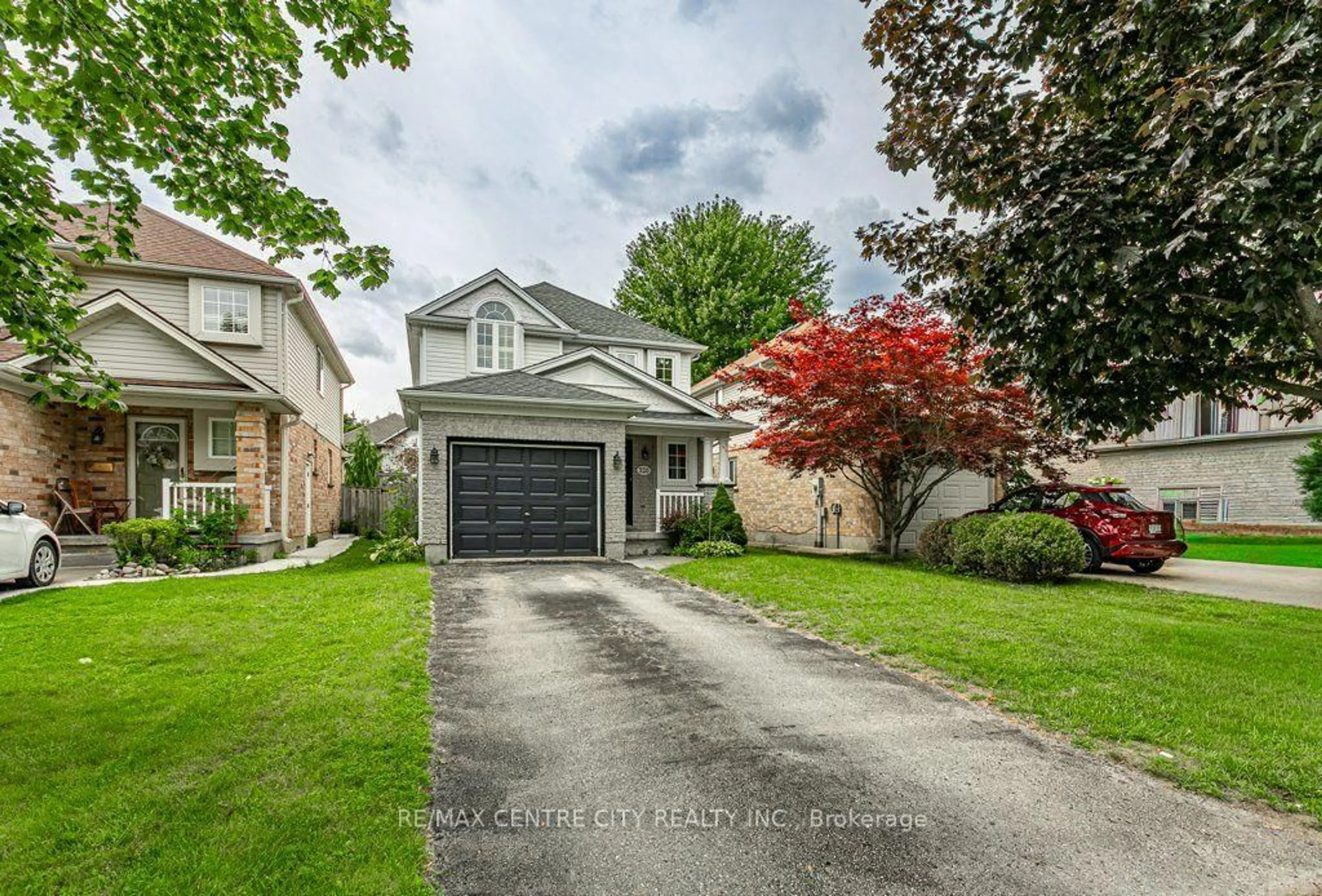 Unknown for 320 Rossmore Crt, London South Ontario N6C 6B9