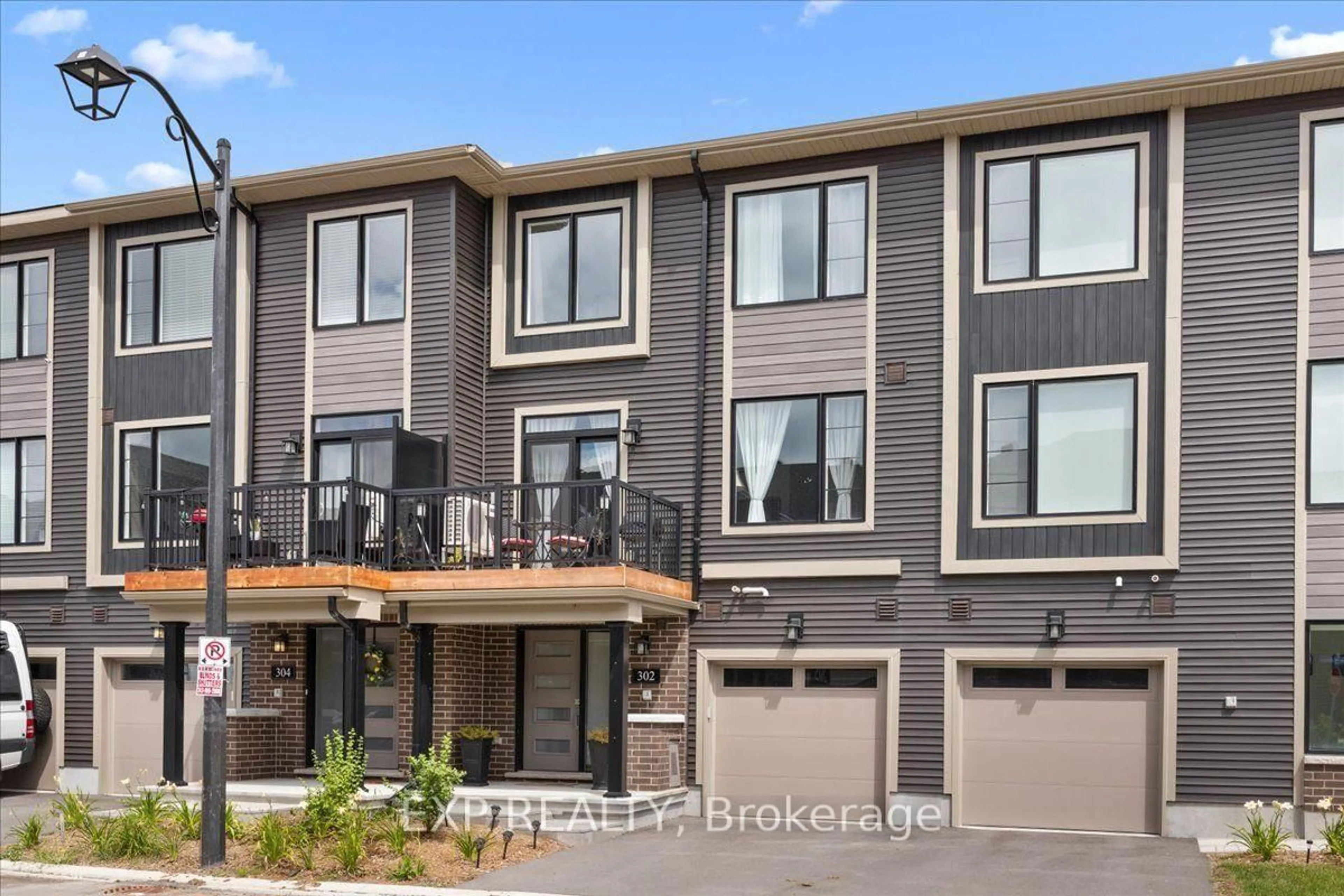 Home with brick exterior material, street for 302 Clearpath Private, Kanata Ontario K2T 0S5
