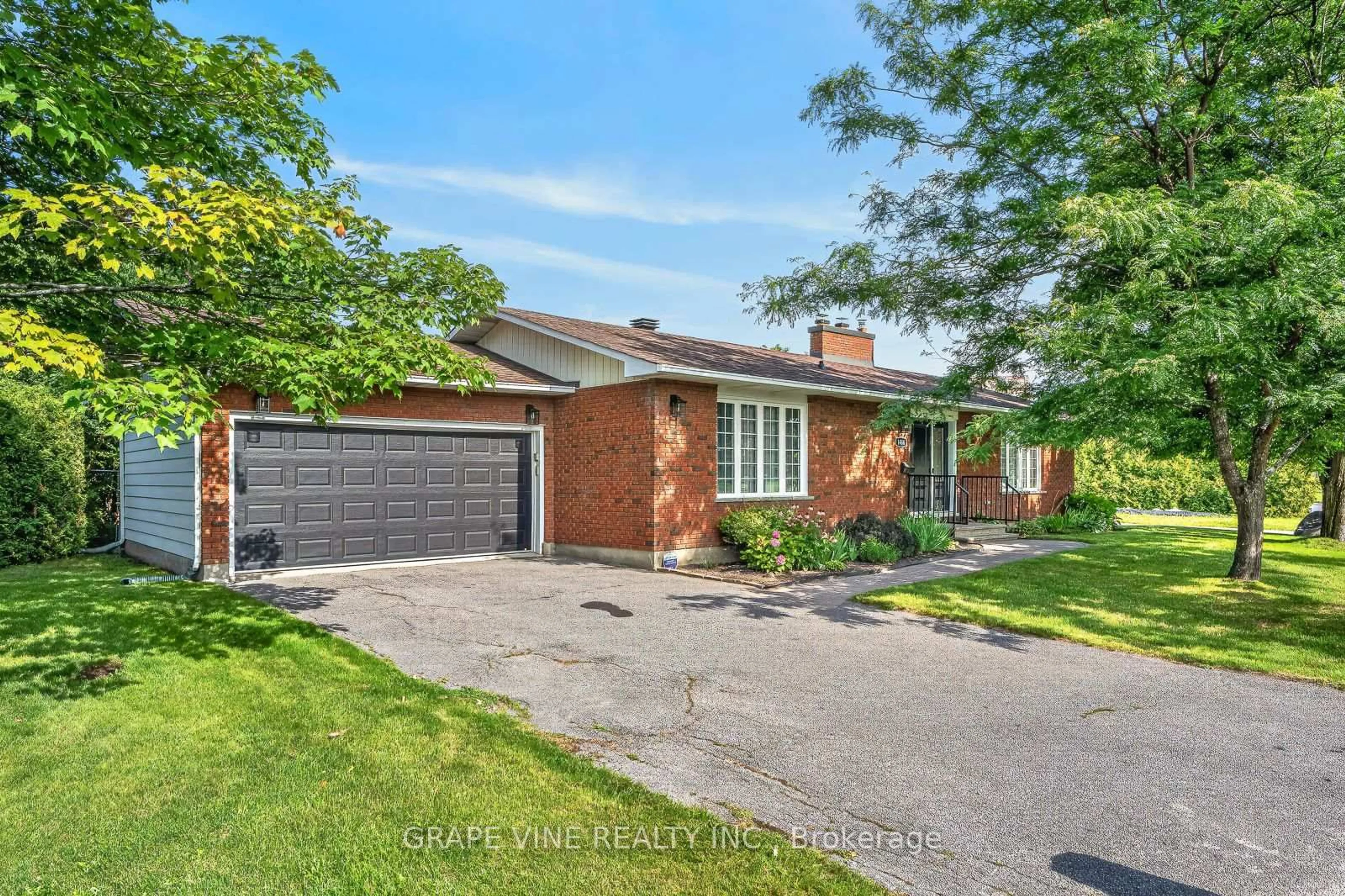 Home with brick exterior material, street for 1486 Ridgebrook Dr, Ottawa Ontario K1B 4H1