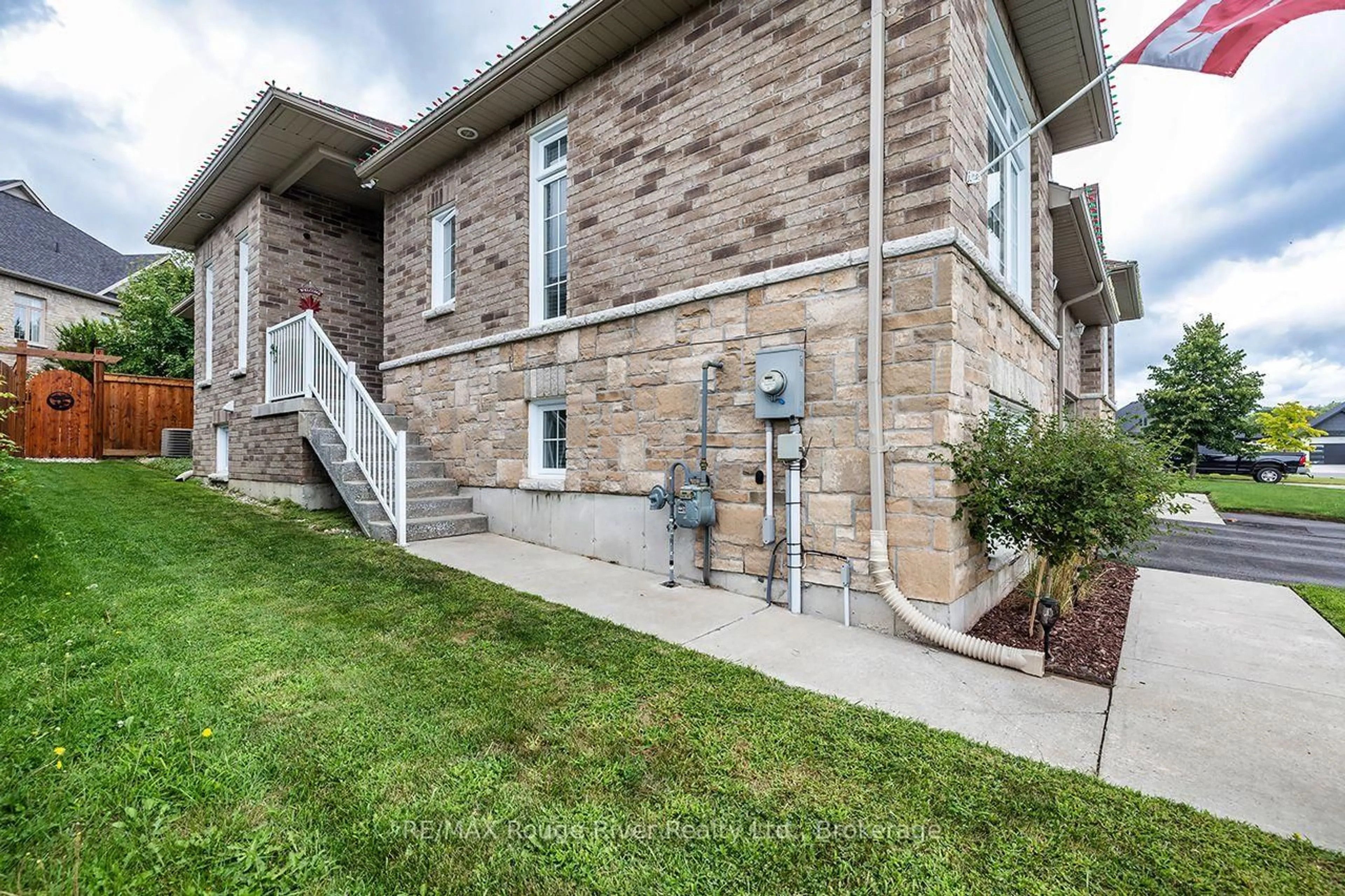 Home with brick exterior material, building for 1297 Alder Rd, Cobourg Ontario K9A 0J8