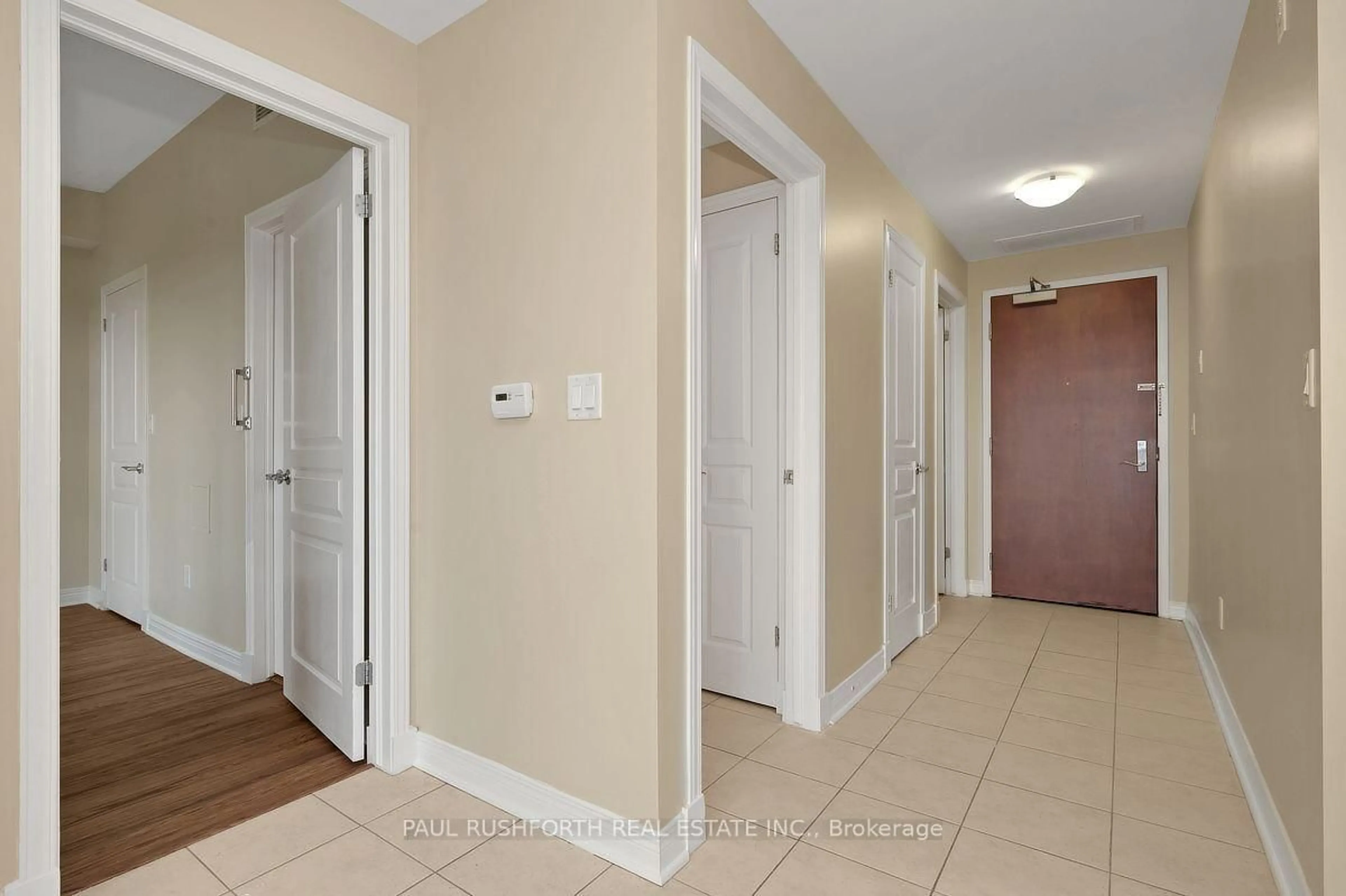 Unknown for 905 Beauparc Pvt Private #321, Ottawa Ontario K1J 0A1