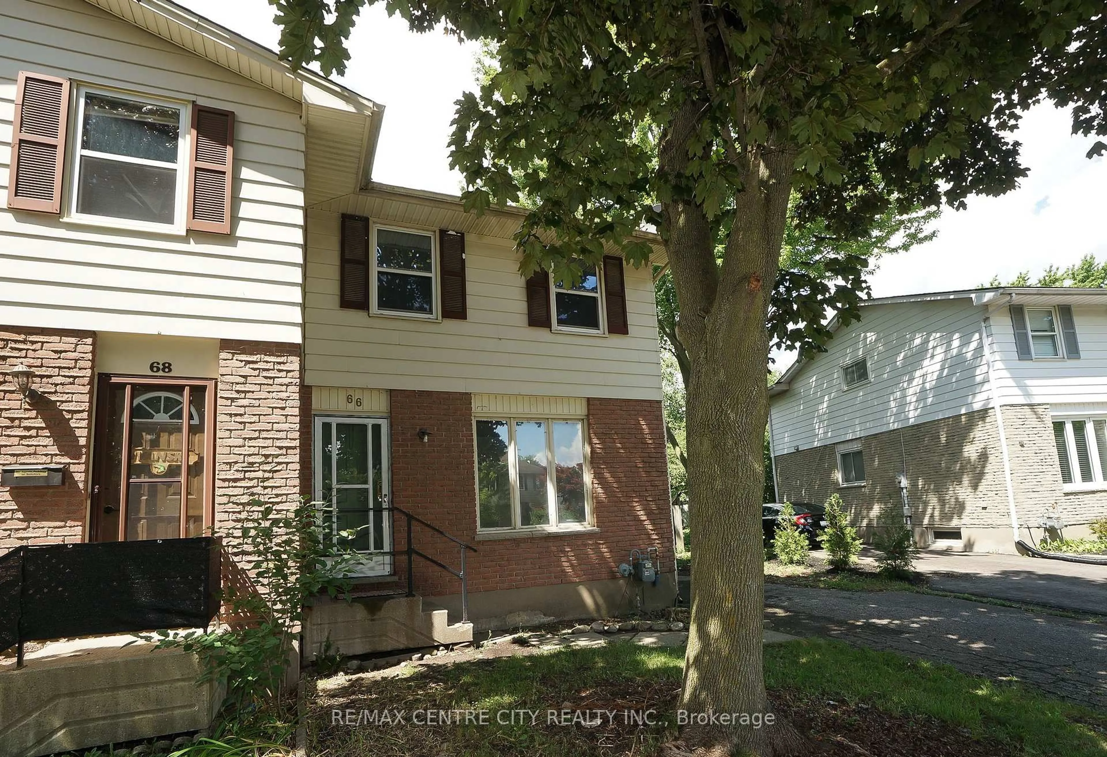 Unknown for 66 Inverary Rd, London North Ontario N6G 3L6