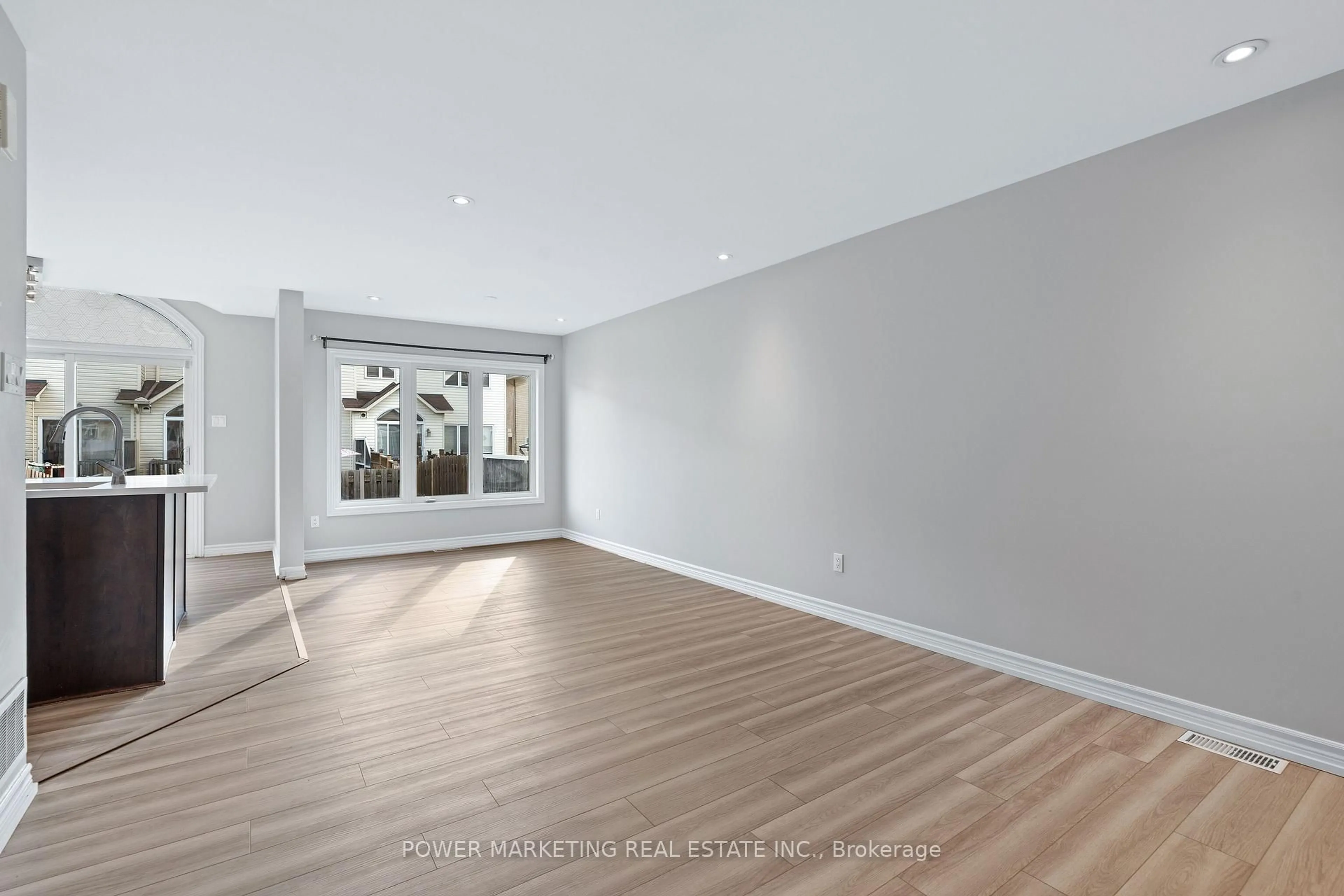 A pic of a room for 245 SILVERMOON Cres, Ottawa Ontario K4A 0P8