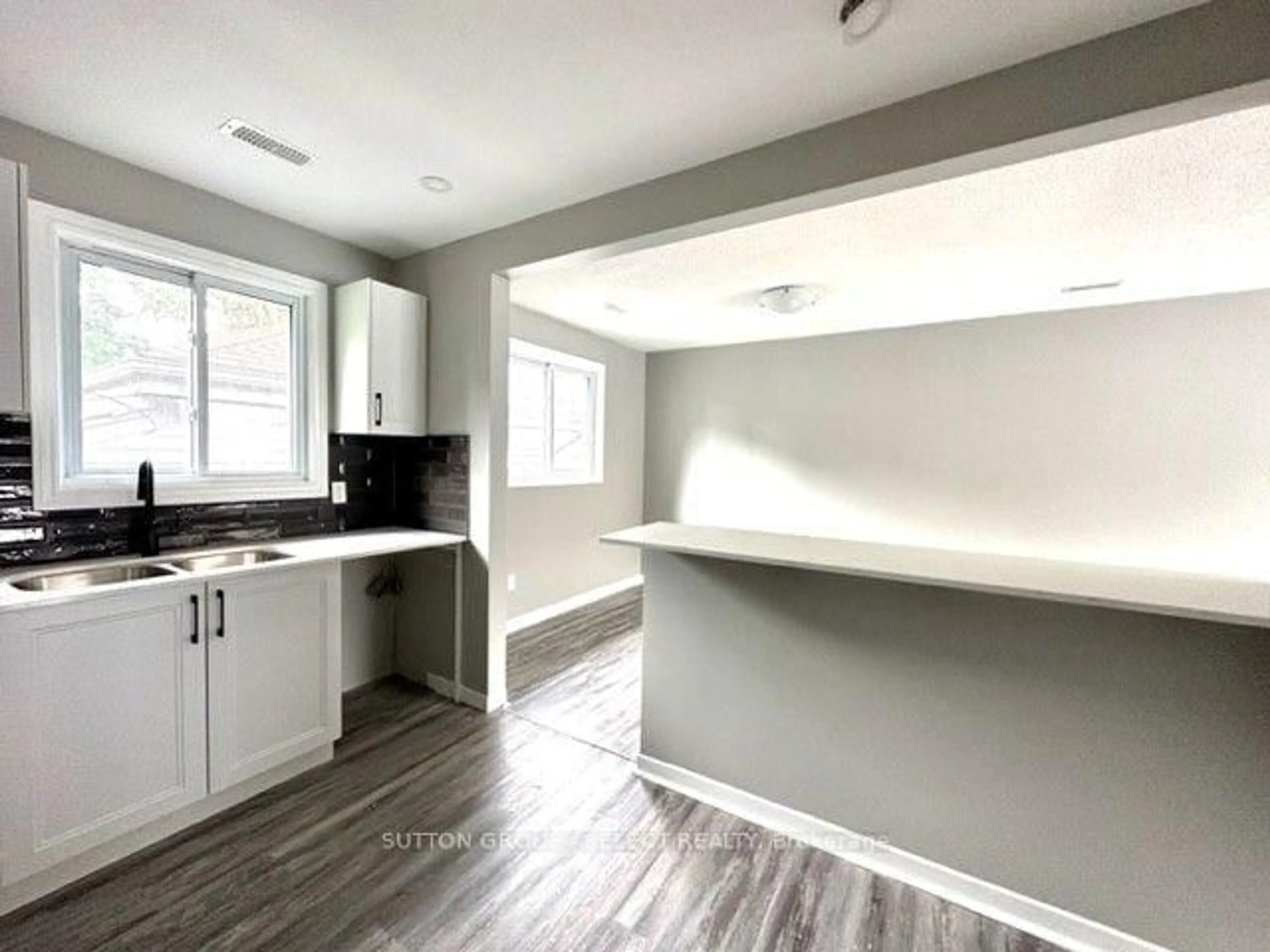Open concept kitchen, unknown for 433 South St, London East Ontario N6B 1C1