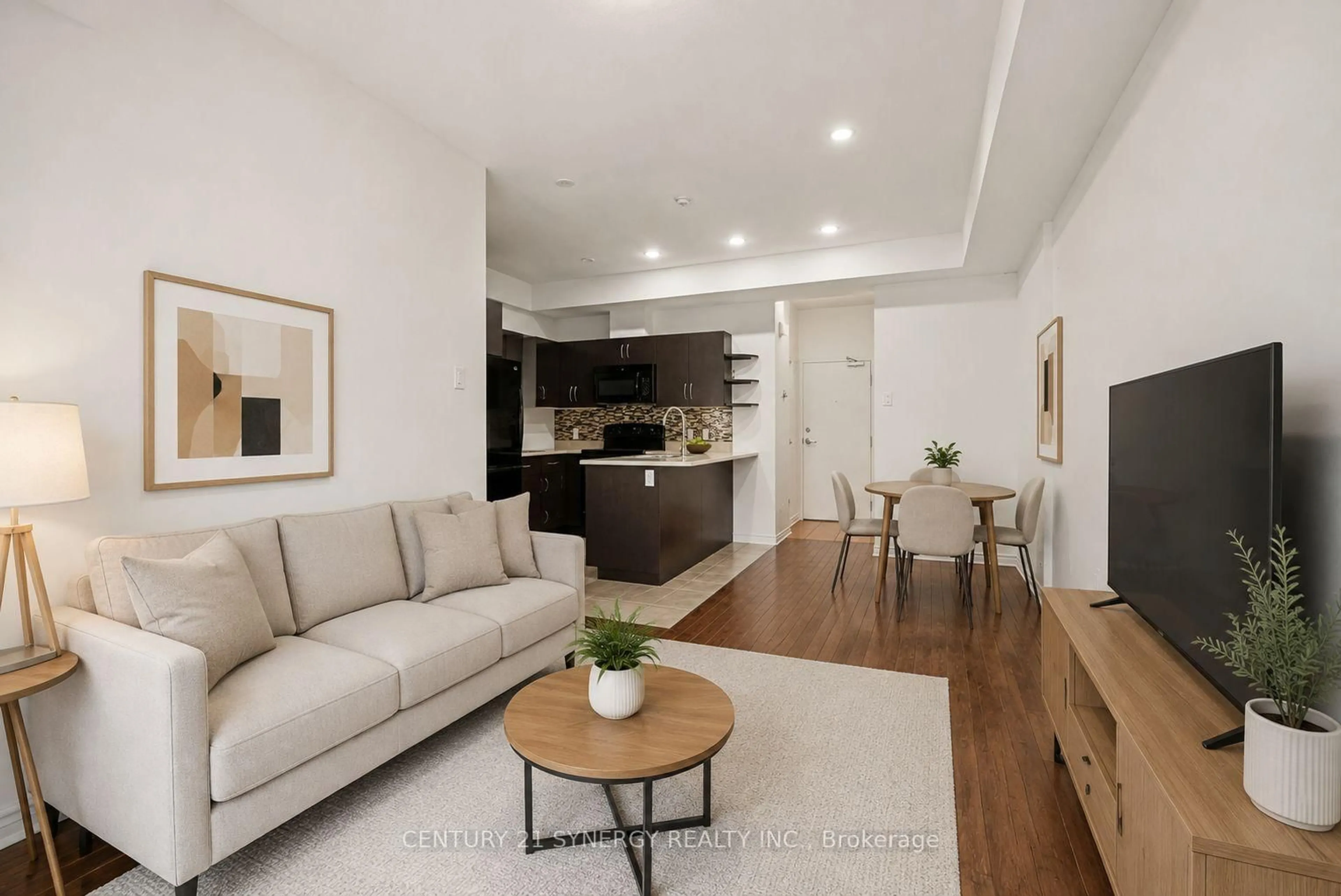 Living room with furniture, unknown for 318 Everest Private #D, Ottawa Ontario K1G 4E3