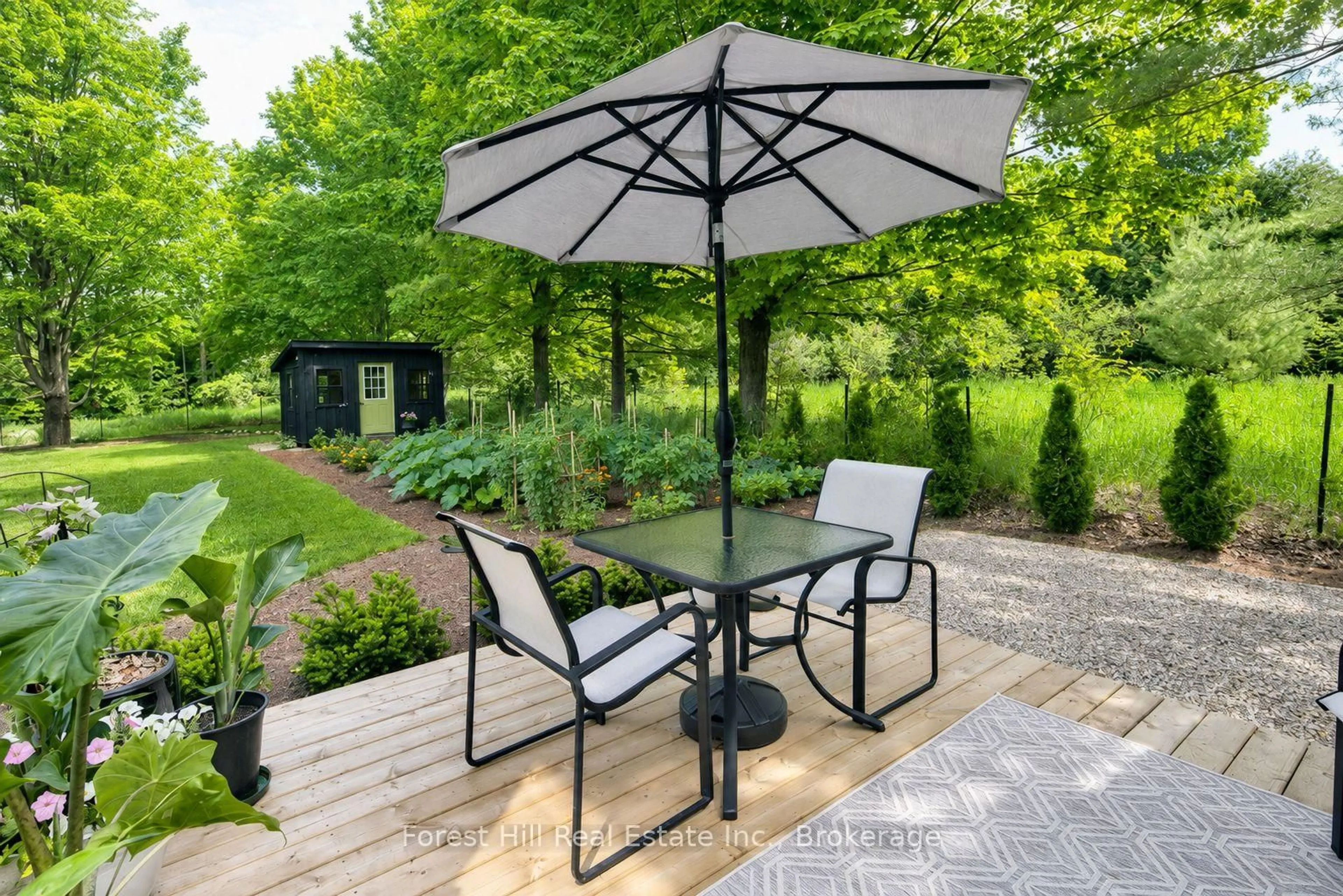 Patio, street for 149 Sir William's Lane, Grey Highlands Ontario N0C 1E0