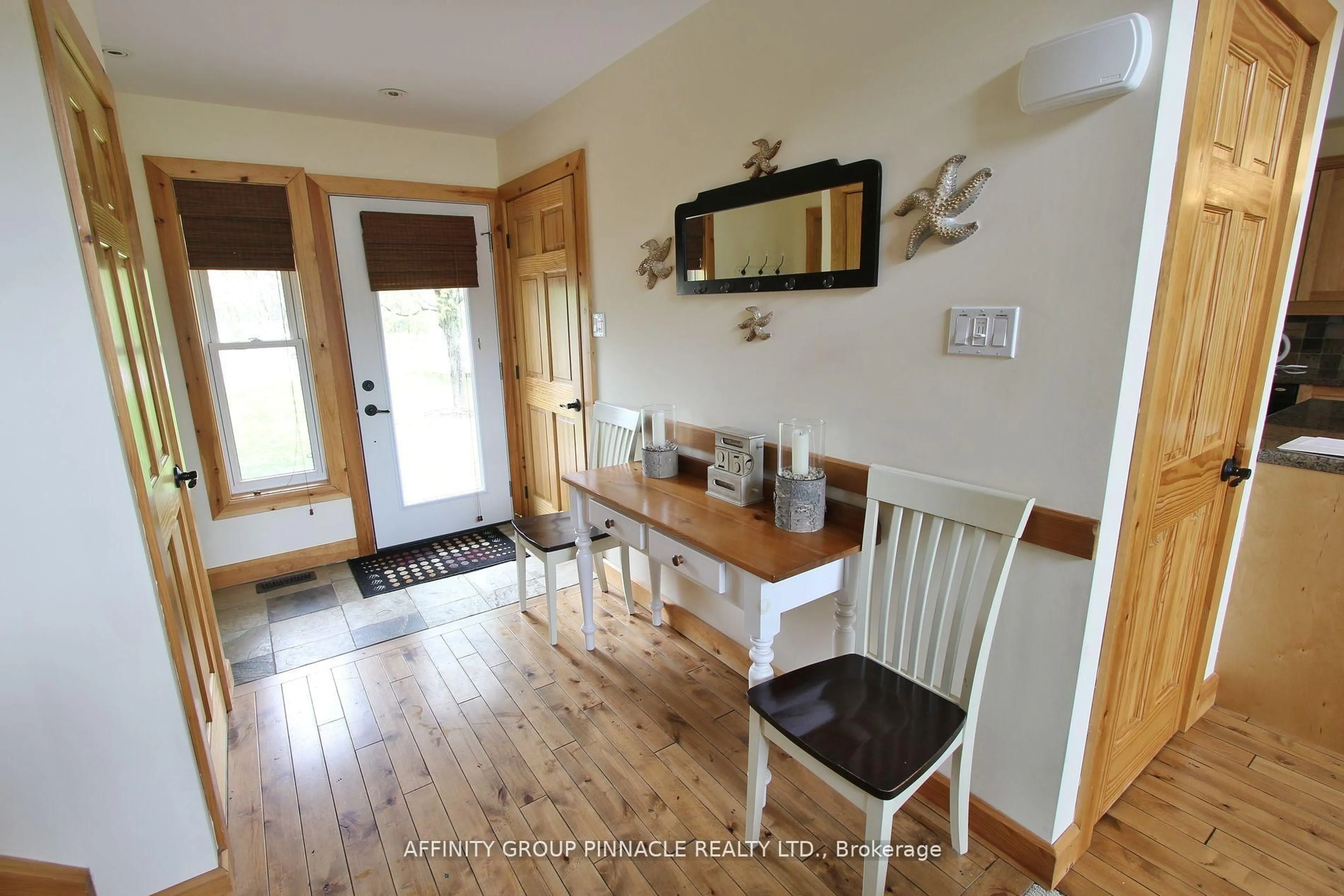 Dining room, wood/laminate floor for 6 Goldrock Rd #4-8-2, Kawartha Lakes Ontario K0M 1K0