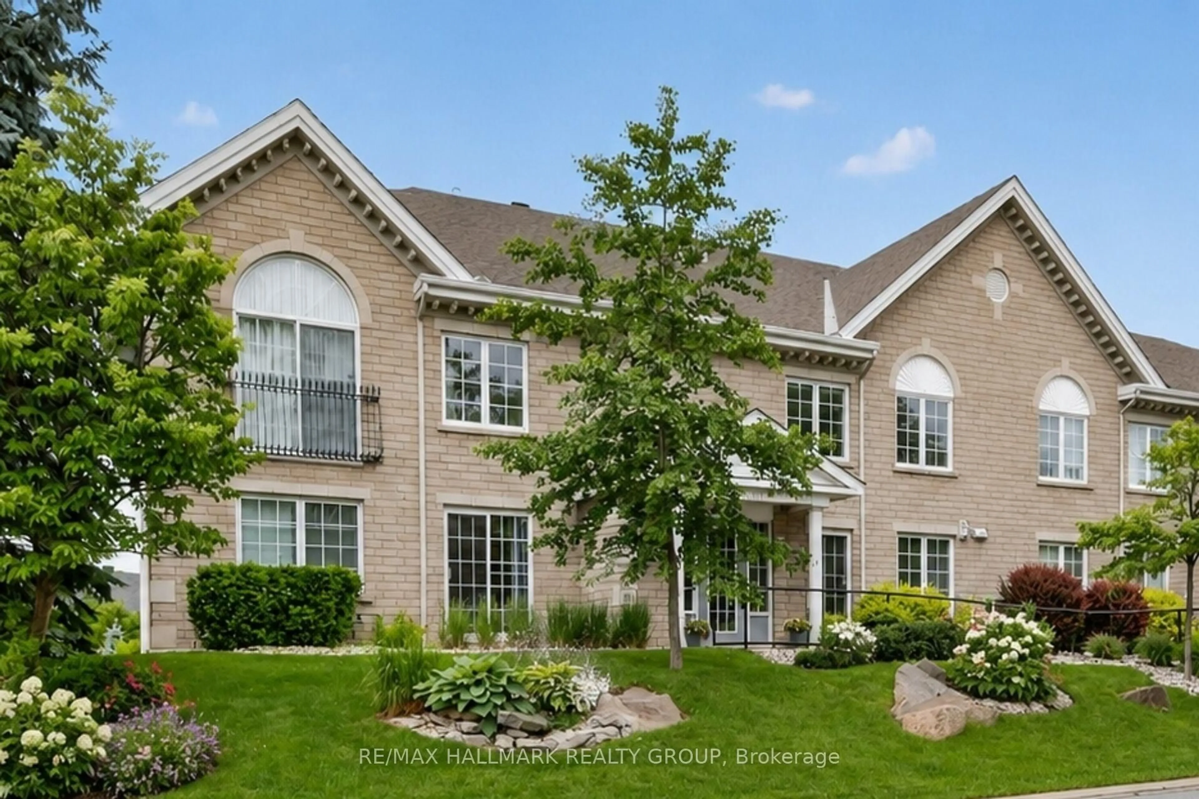 Home with brick exterior material, unknown for 51 Robson Crt #2B, Ottawa Ontario K2K 2W1