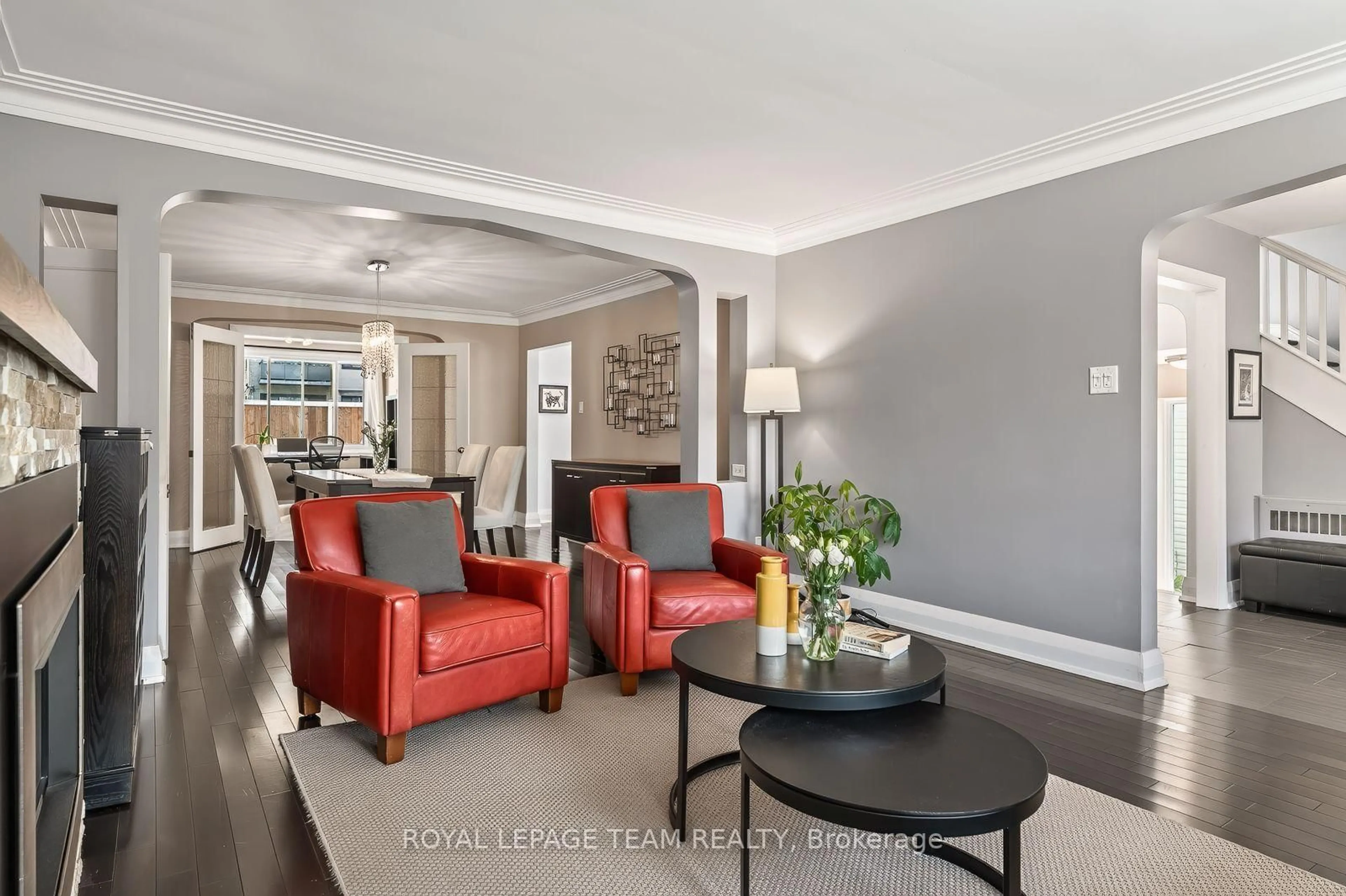 Living room with furniture, unknown for 111 Ivy Cres, Ottawa Ontario K1M 1Y1