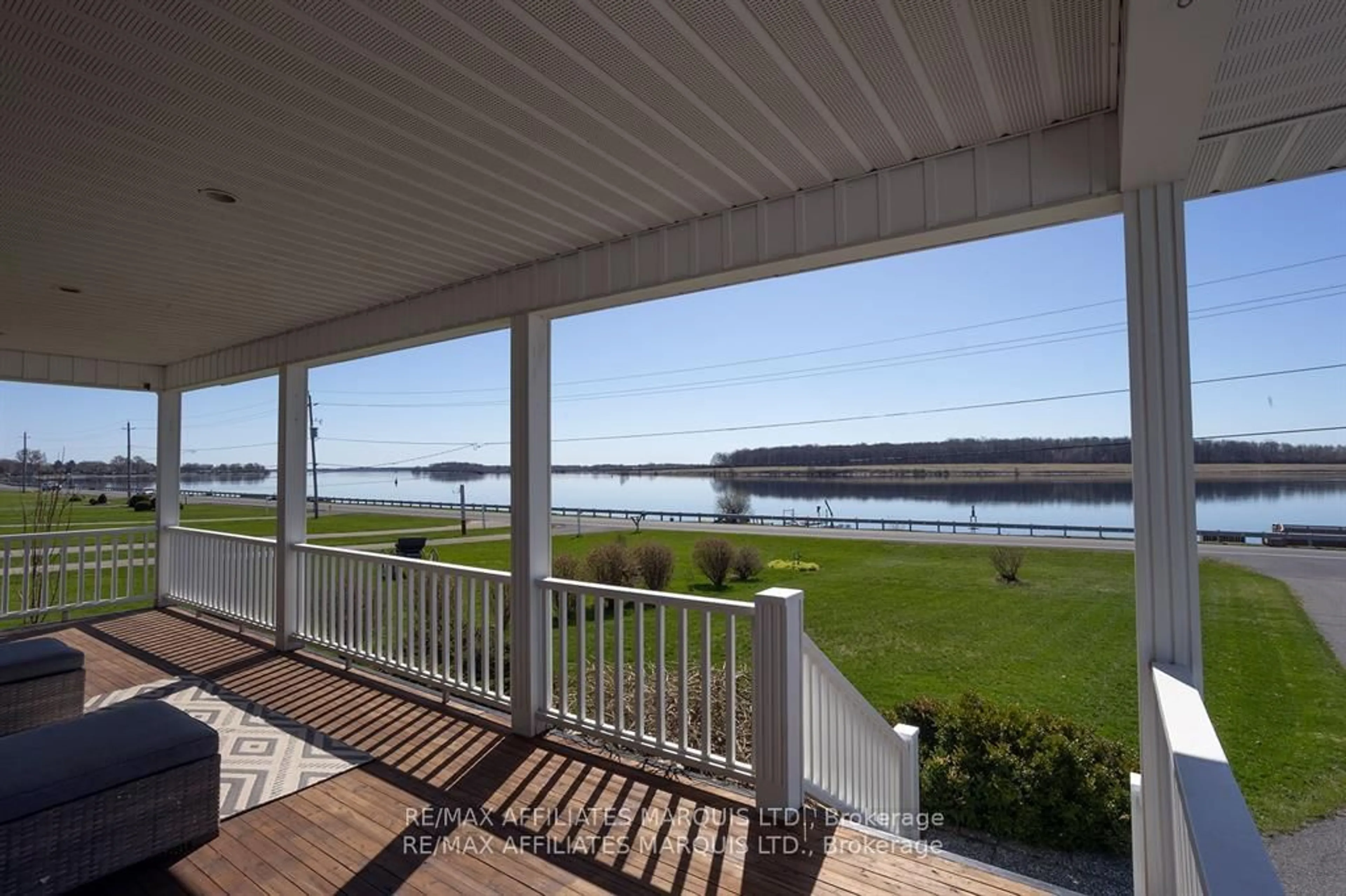 Patio, water/lake/river/ocean view for 11851 Lakeshore Dr, South Dundas Ontario K0C 1X0