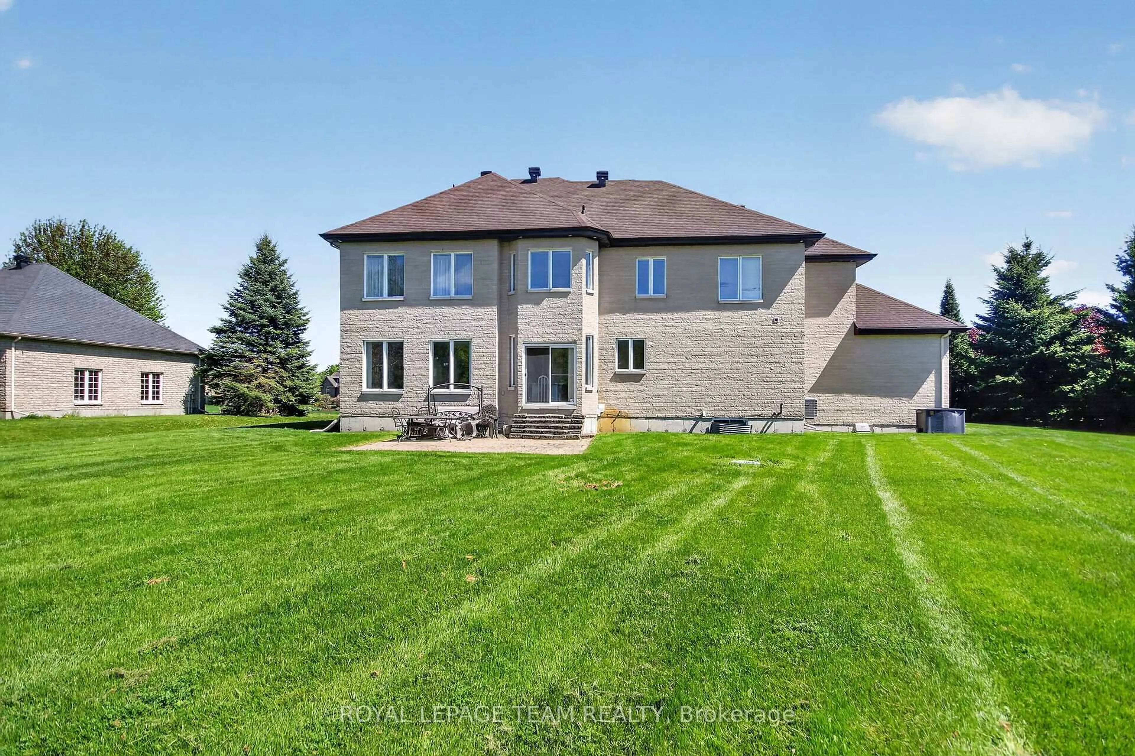 Unknown for 5472 Wicklow Dr, Ottawa Ontario K4M 1C4