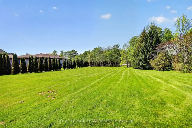5472 Wicklow Dr, Ottawa 4
