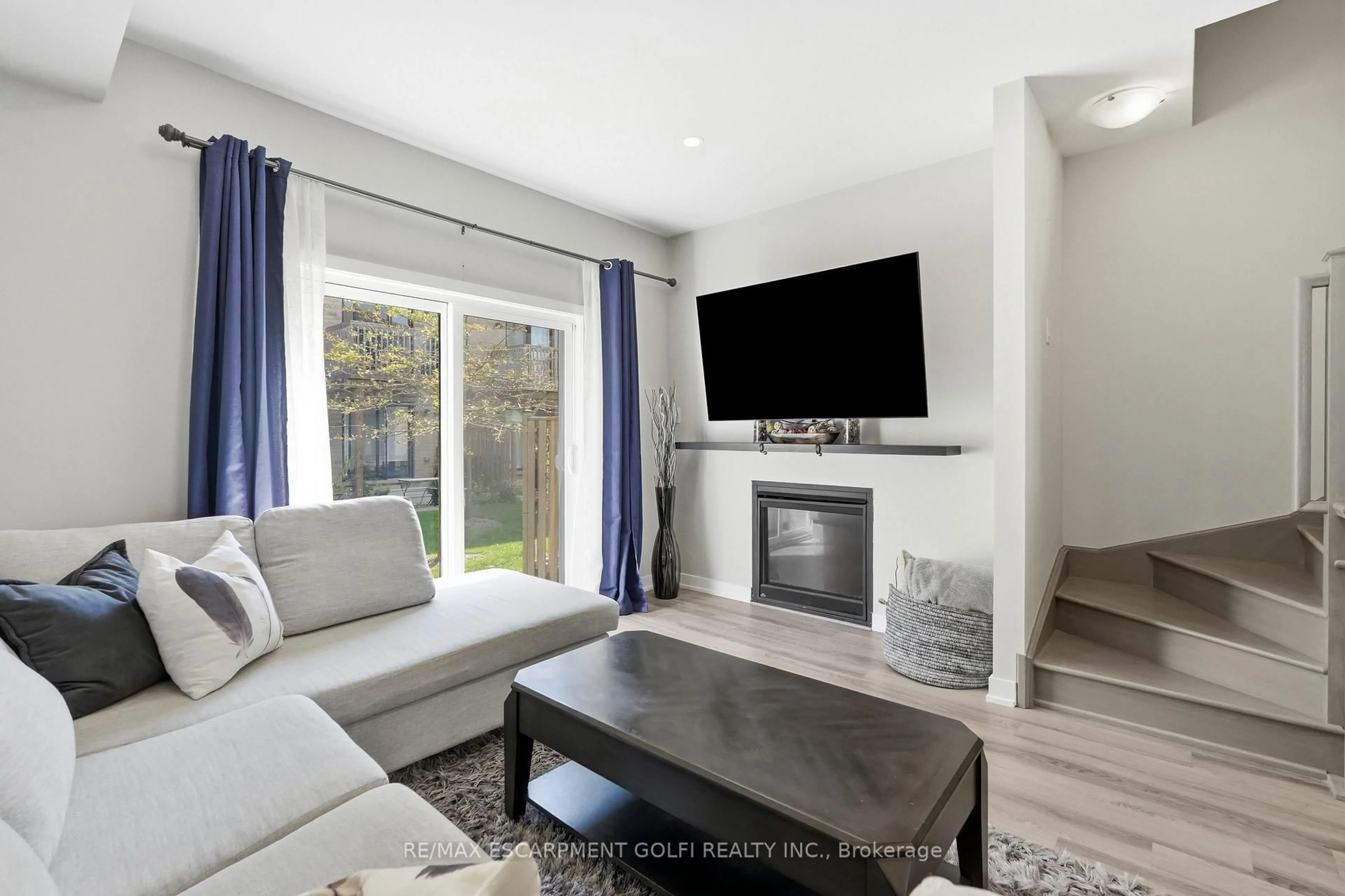 Living room with furniture, unknown for 6 Mulhollard Lane, Hamilton Ontario L9G 0H3