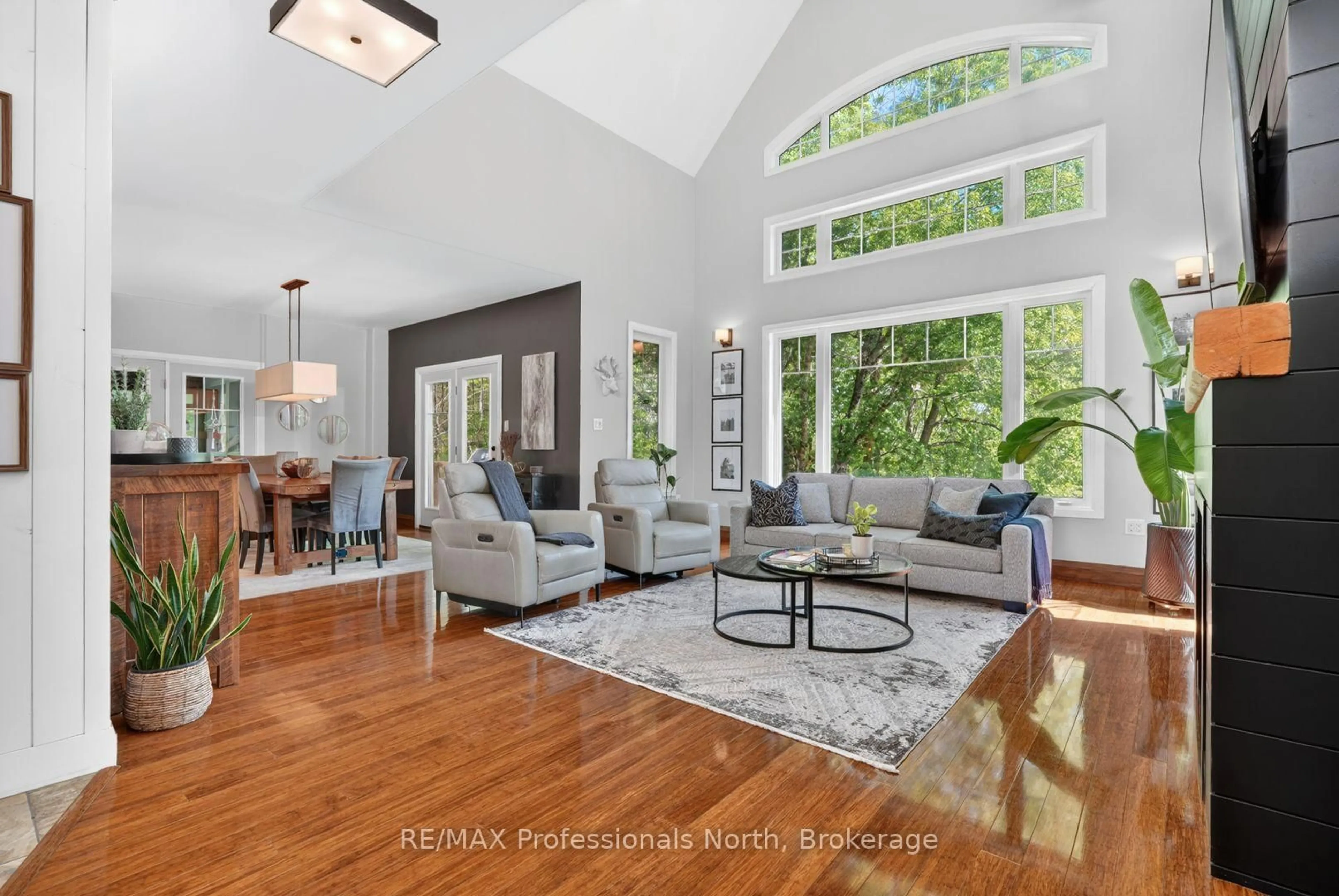 Living room with furniture, unknown for 2254 Unicorn Rd, Dysart et al Ontario K0M 1S0