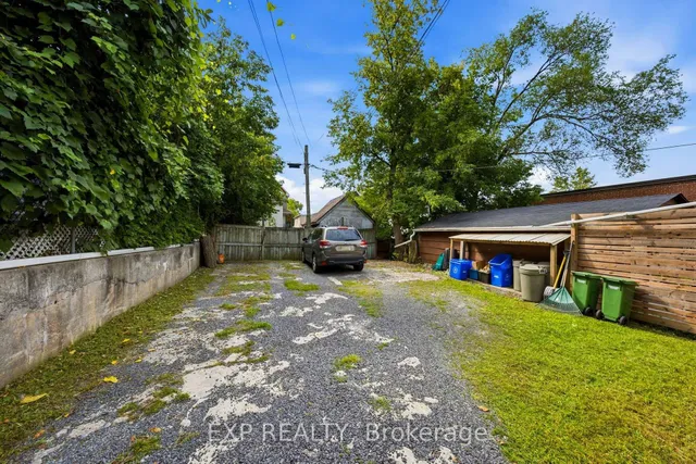 84 Anderson St, Ottawa 5