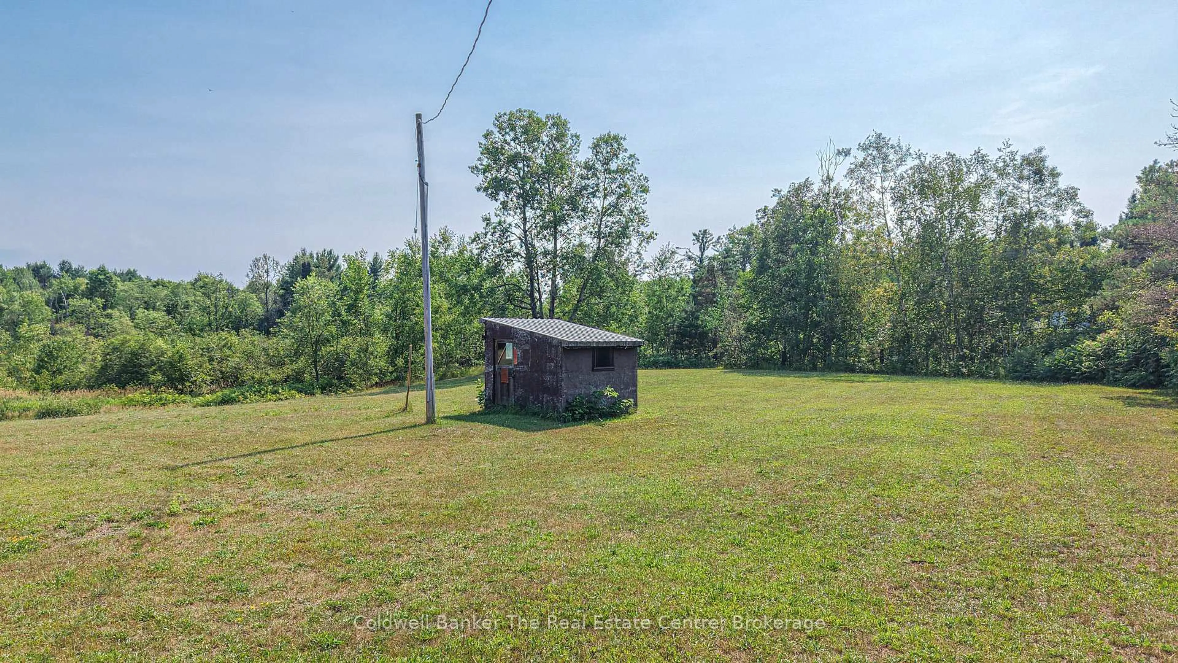 Shed for 1121 Beiers Rd, Gravenhurst Ontario P0E 1G0