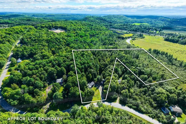 521 Old Muskoka Rd, Huntsville 3