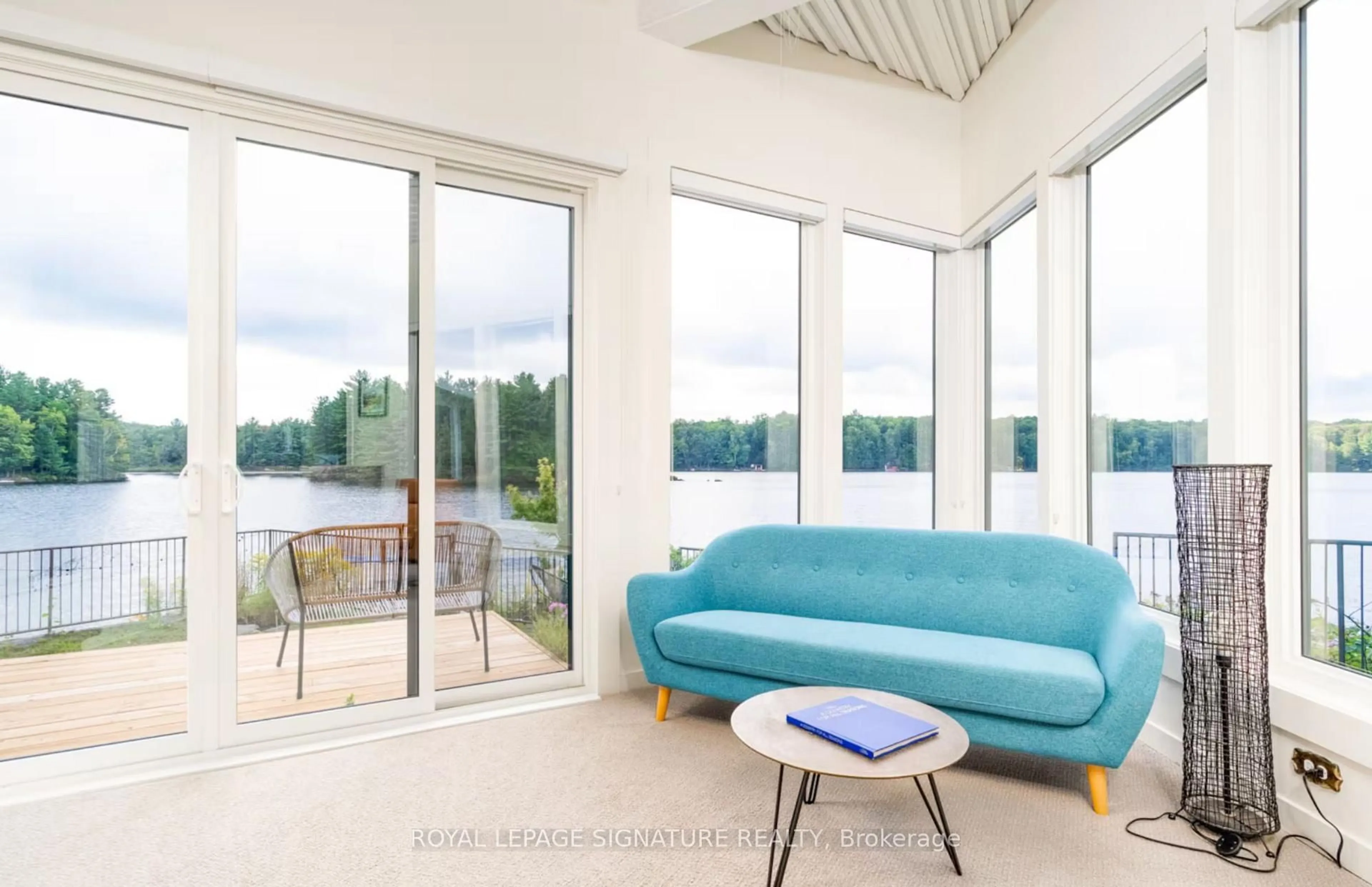 Living room with furniture, unknown for 1018 Clearwater Shores Blvd, Muskoka Lakes Ontario P0B 1J0