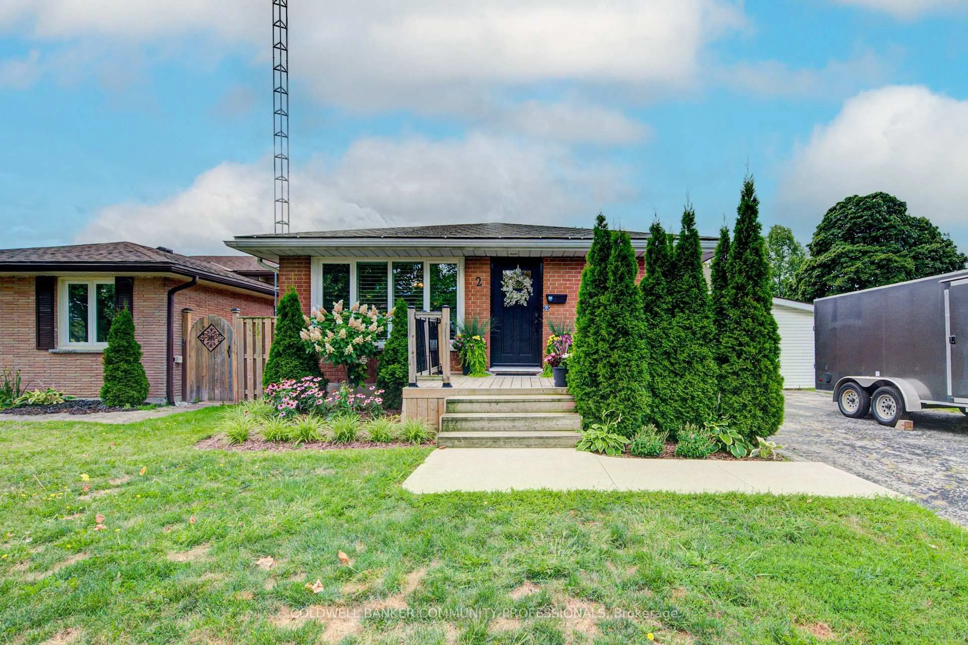 Home with brick exterior material, street for 2 Allanton Blvd, Brantford Ontario N3R 3B9
