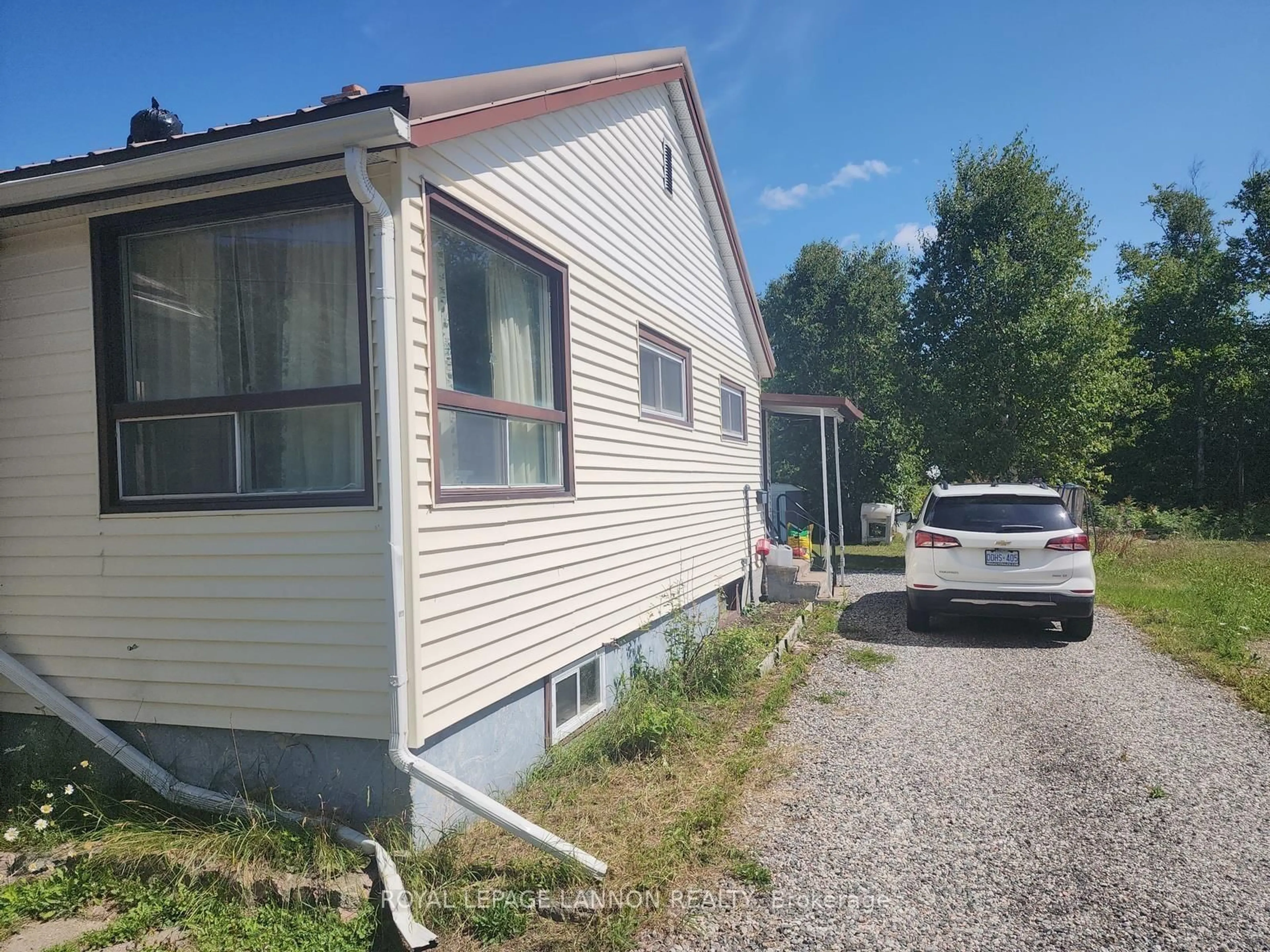 Unknown for 216 MAIN, Schreiber Ontario P0T 2S0