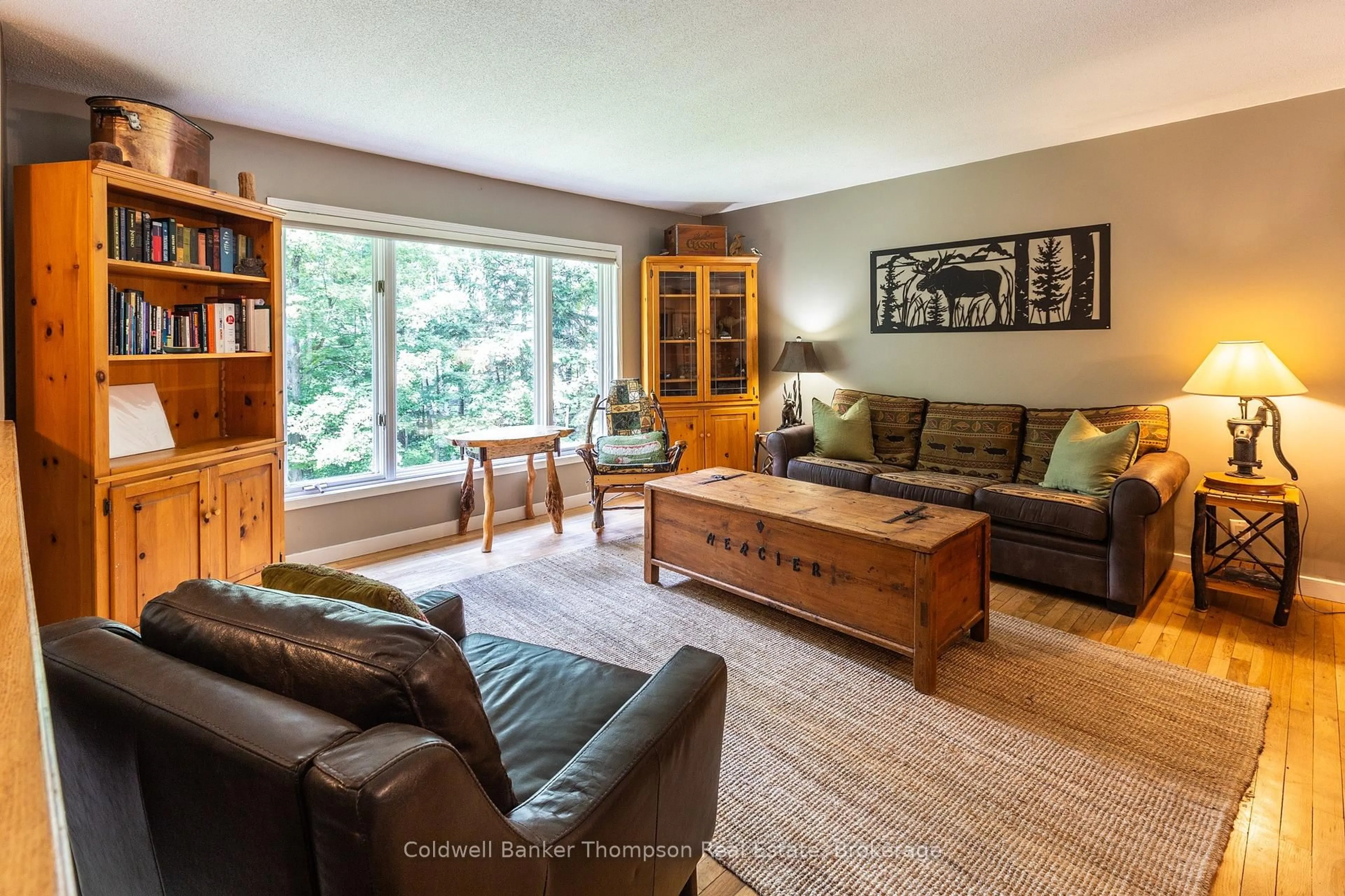 Living room with furniture, unknown for 935 Aspdin Rd, Huntsville Ontario P1H 2J2