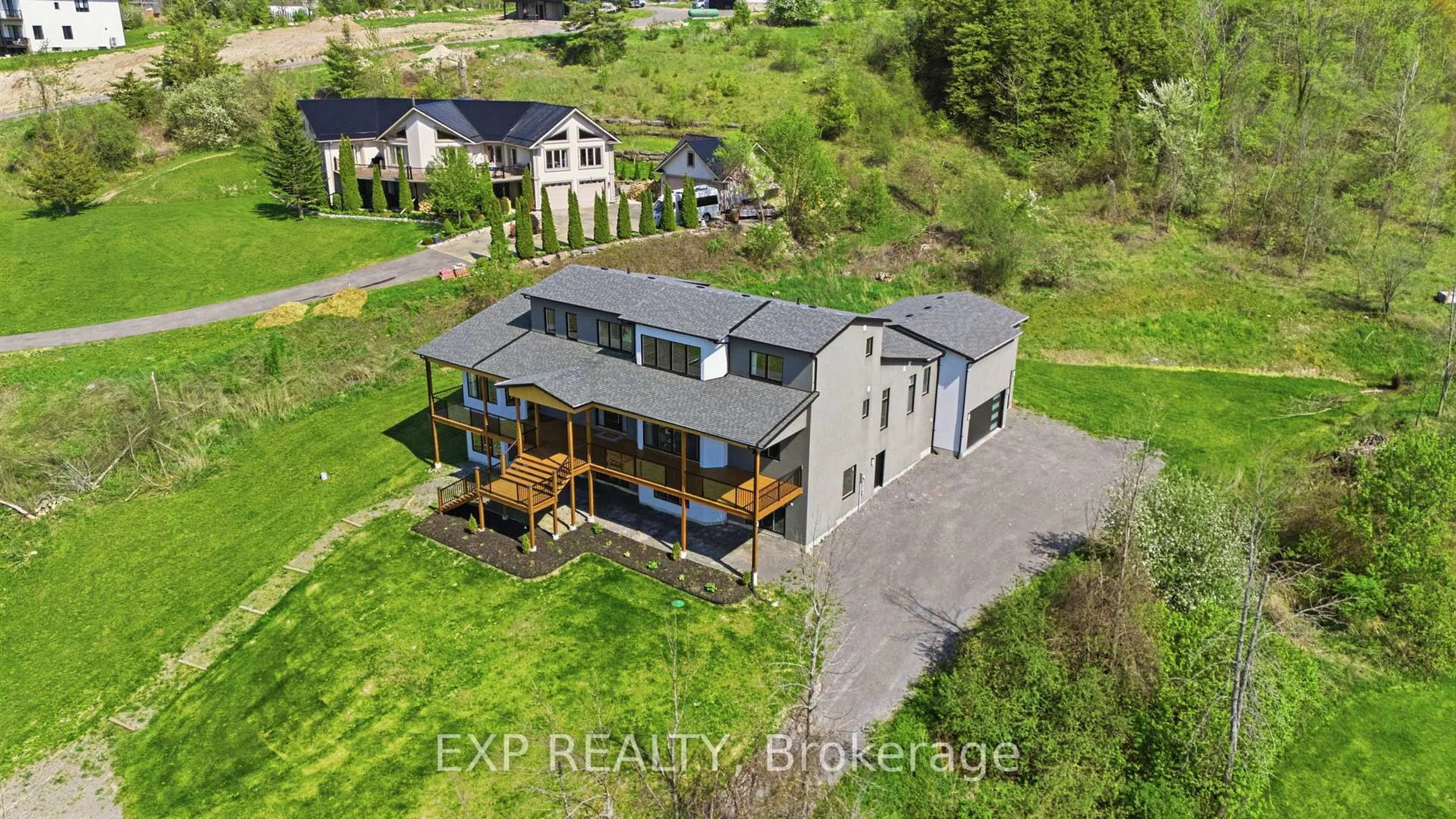 A pic from outside/outdoor area/front of a property/back of a property/a pic from drone, building for 165 Parkview Dr, Alnwick/Haldimand Ontario K0K 2X0