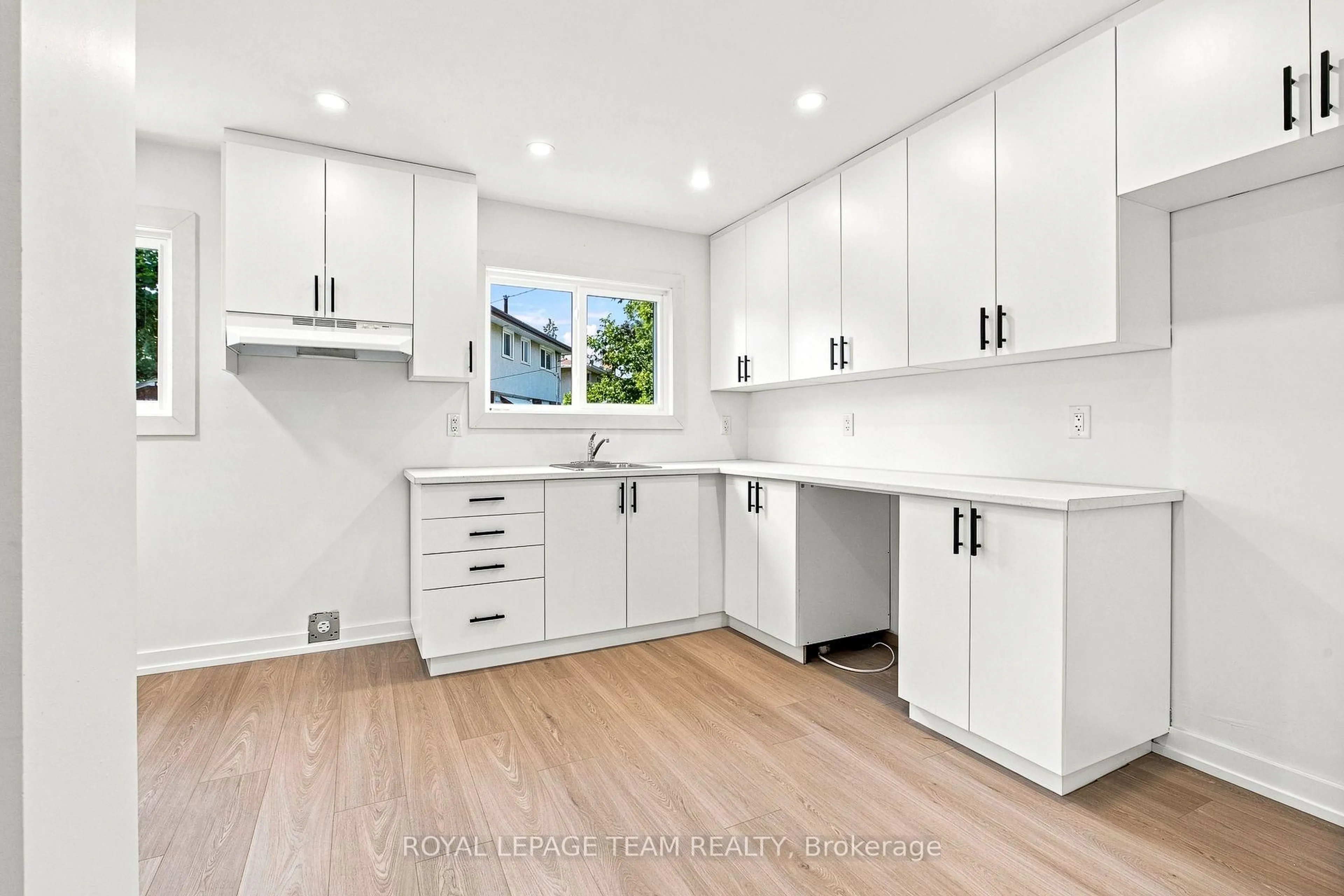 Open concept kitchen, unknown for 1001 Meadowlands Dr, Ottawa Ontario K2C 0K4
