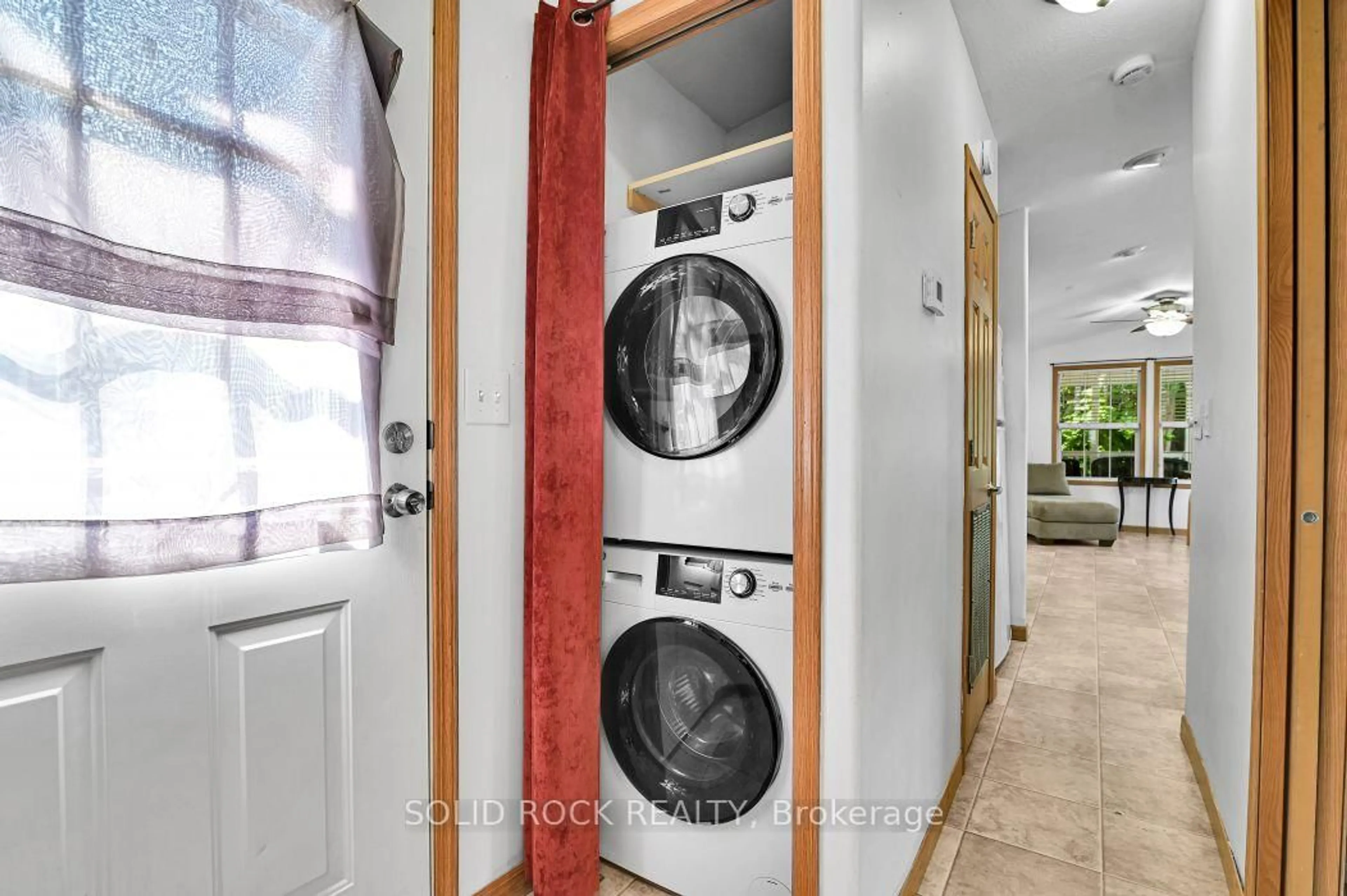 Laundry room for 3535 St. Joseph Blvd #90, Orleans Ontario K4A 0Z6