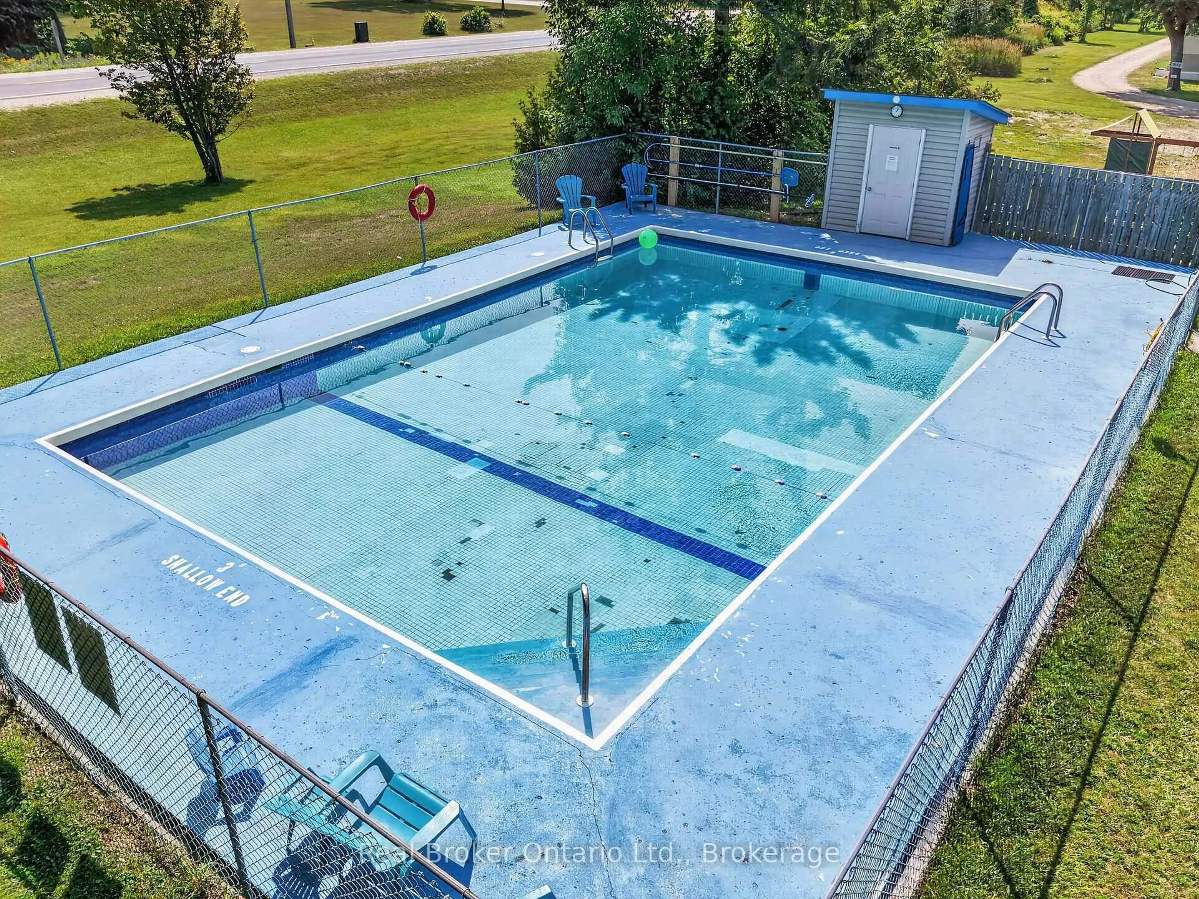 Pool for 5007 Highway 21 Highway #1414, Saugeen Shores Ontario N0H 2C5