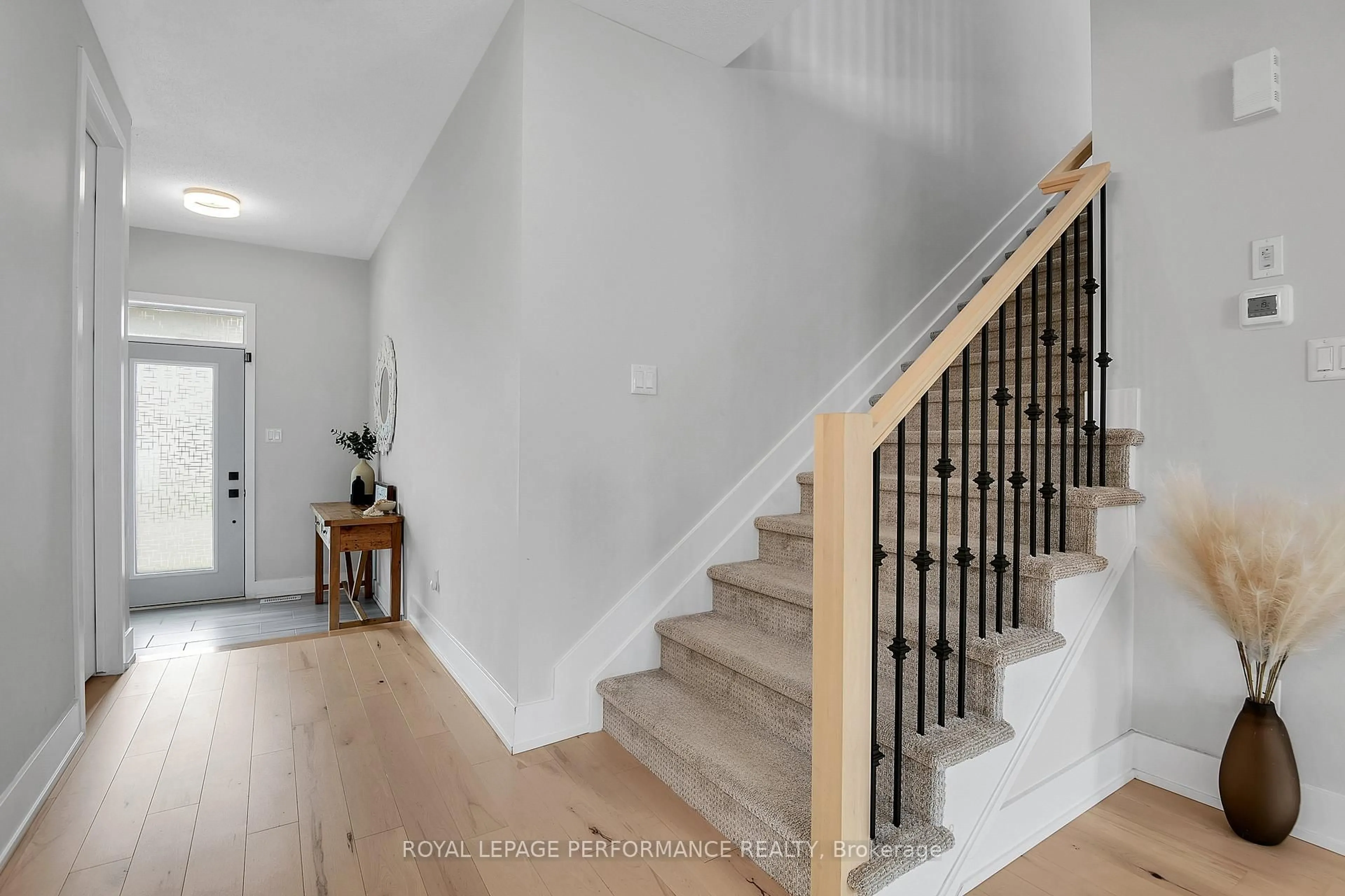 Stairs for 56 Pelham Cres, Richmond Ontario K0A 2Z0