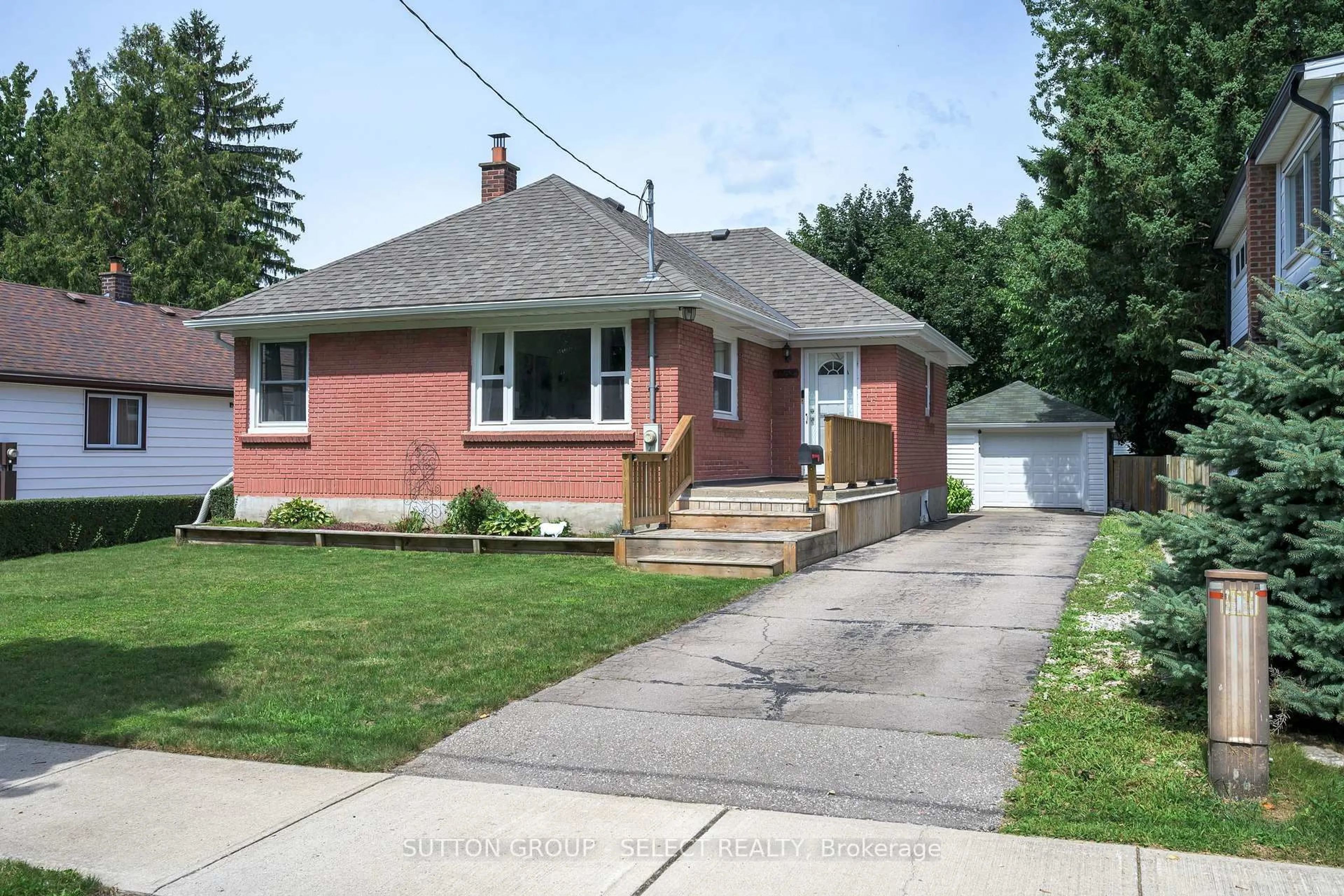 Home with brick exterior material, street for 1852 Avalon St, London East Ontario N5W 3G8