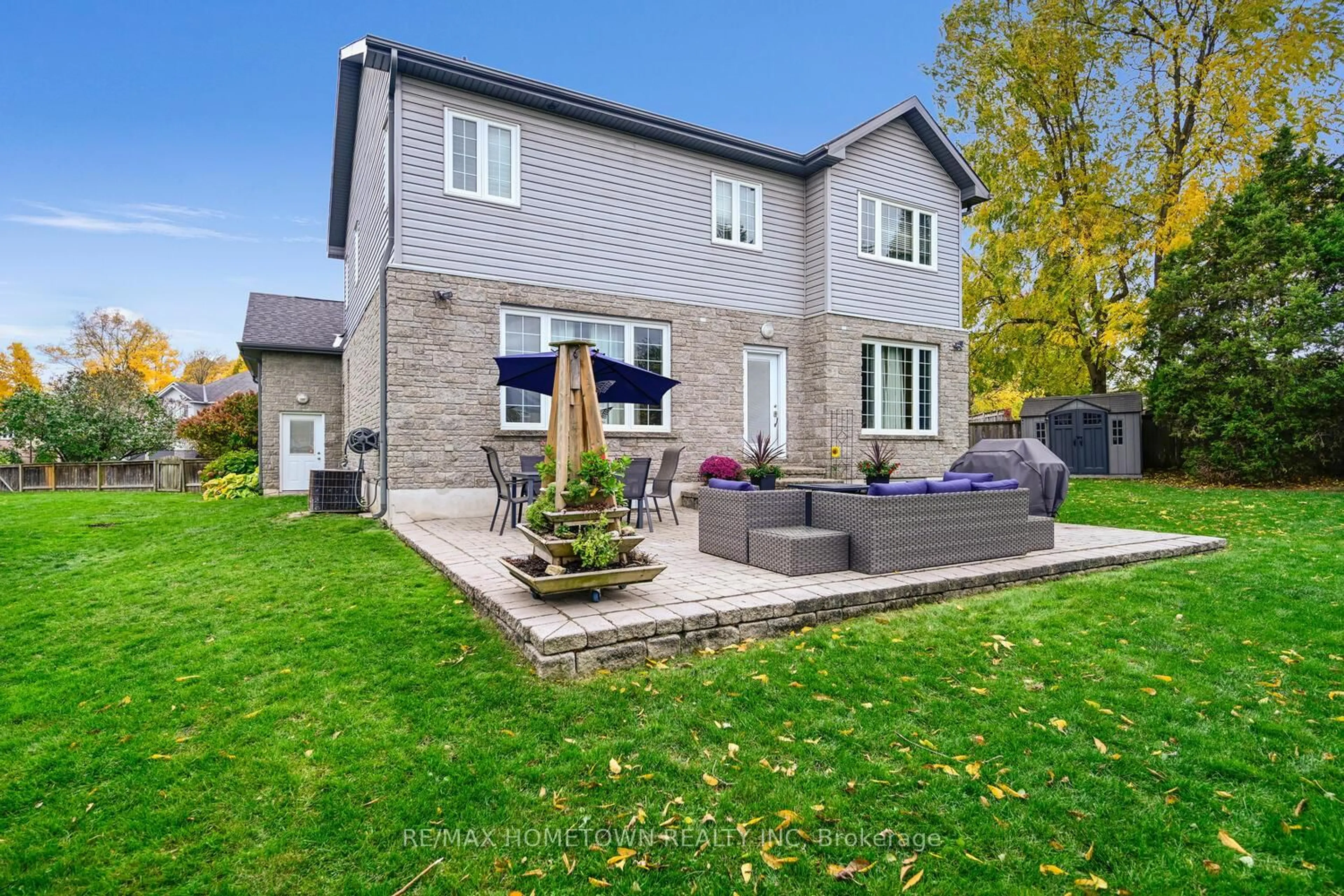 Home with brick exterior material, street for 1337 Cuthbertson Ave, Brockville Ontario K6V 6Y2