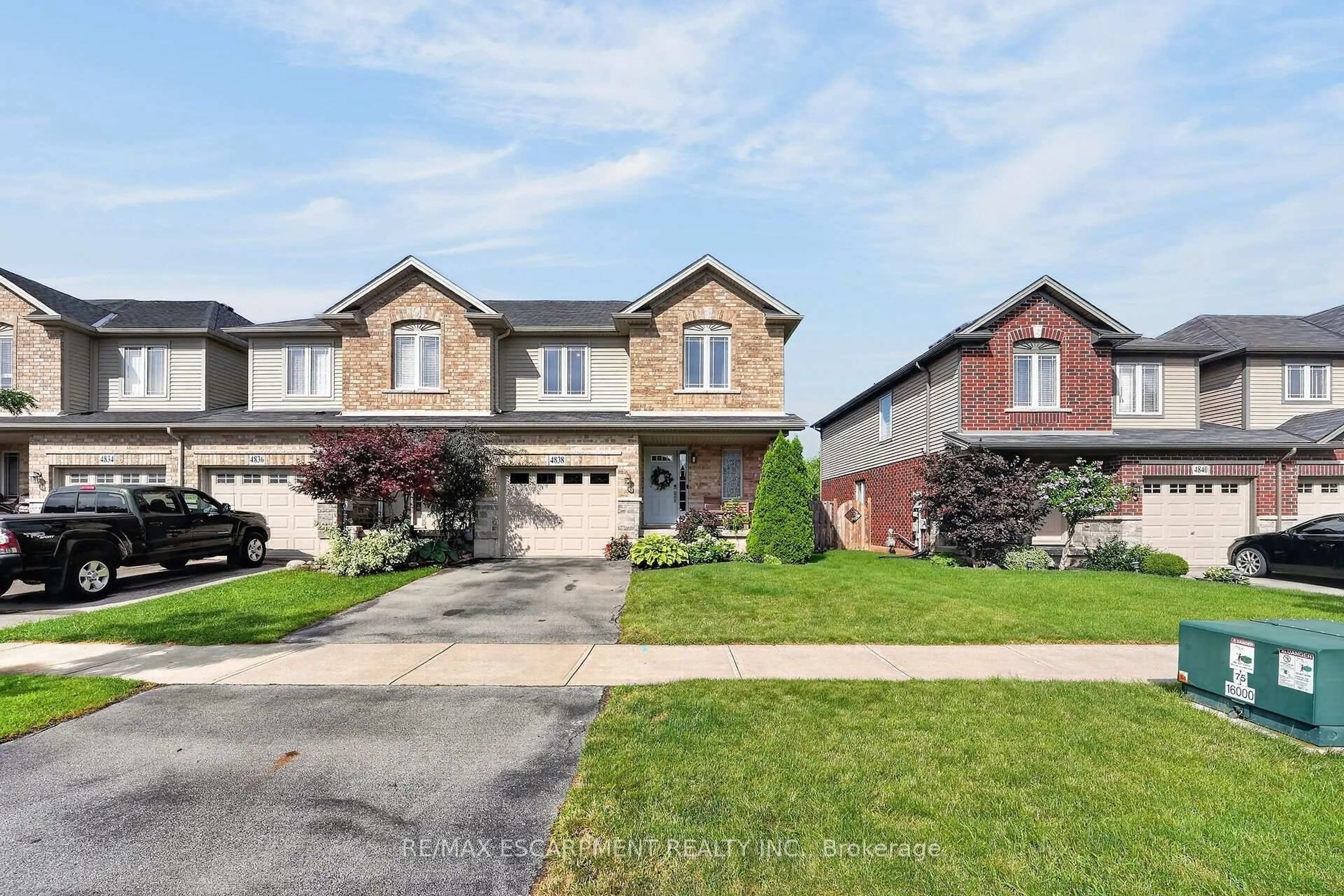 Home with brick exterior material, street for 4838 Adam Crt, Lincoln Ontario L3J 1M5