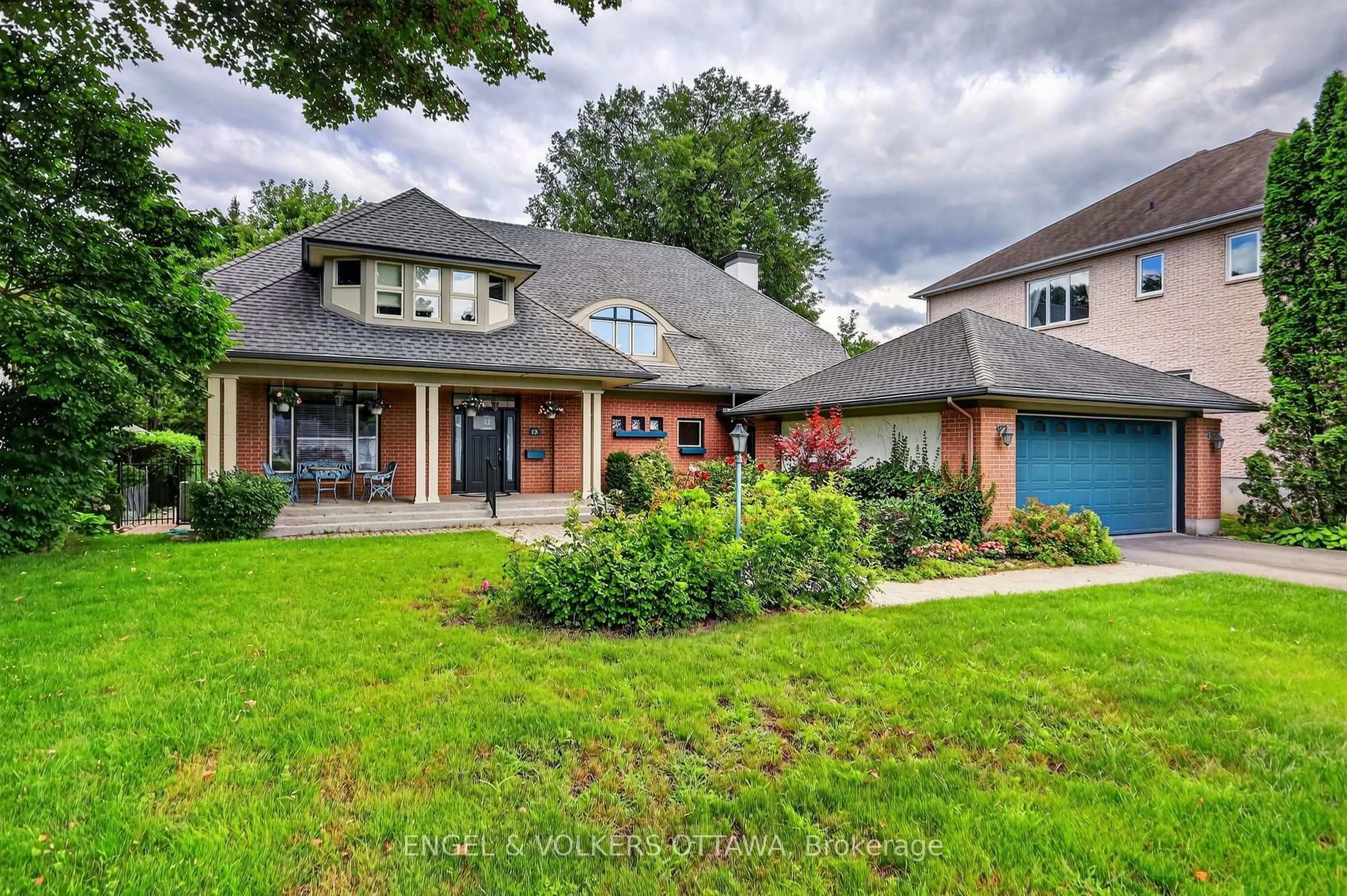 Home with brick exterior material, street for 13 Chinook Cres, Ottawa Ontario K2H 7C9