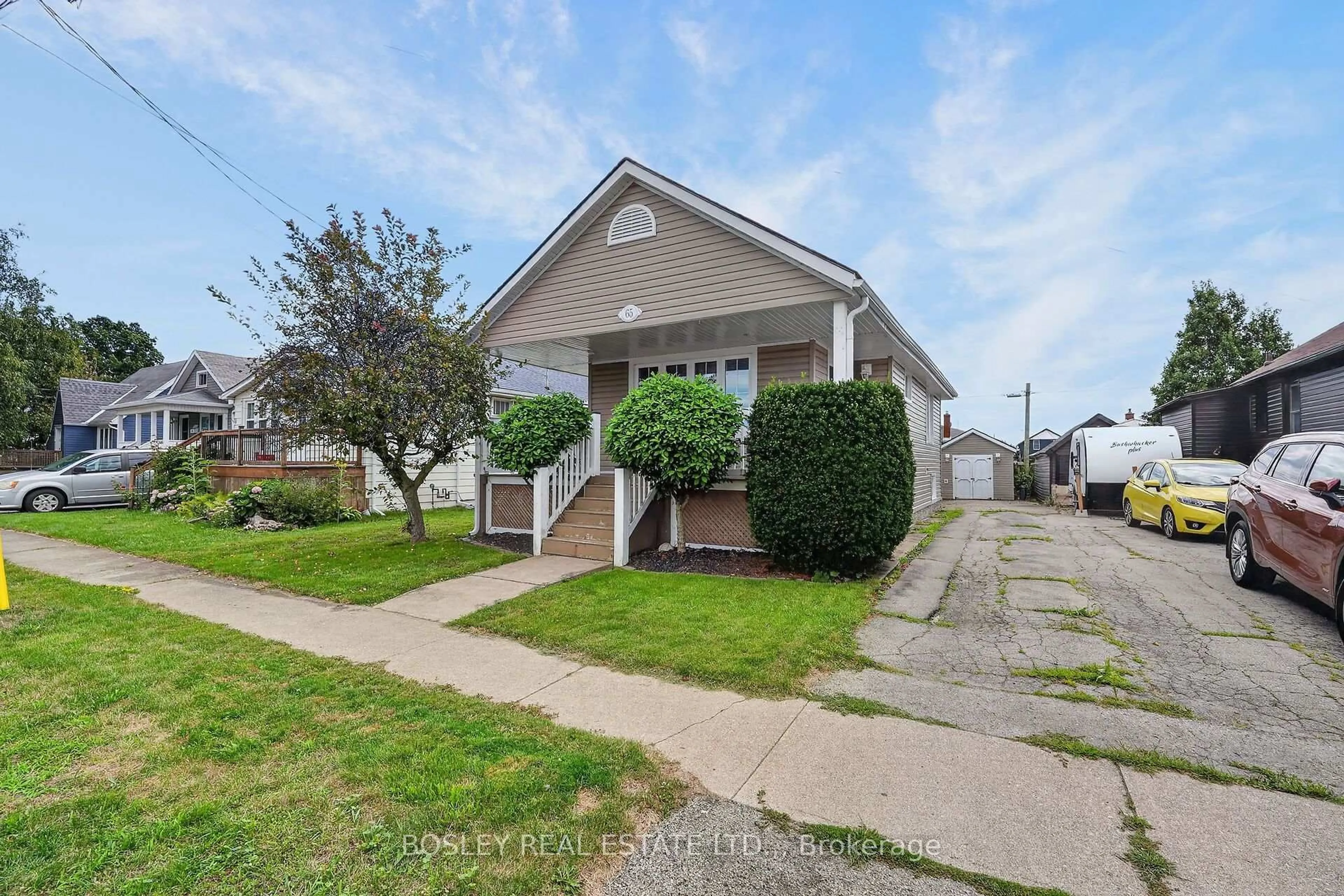 Unknown for 65 Christmas St, Port Colborne Ontario L3K 1M4
