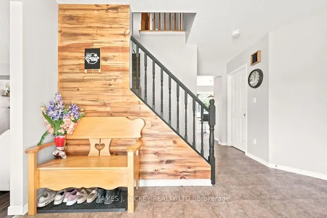 4 Banting Dr, Deep River 3