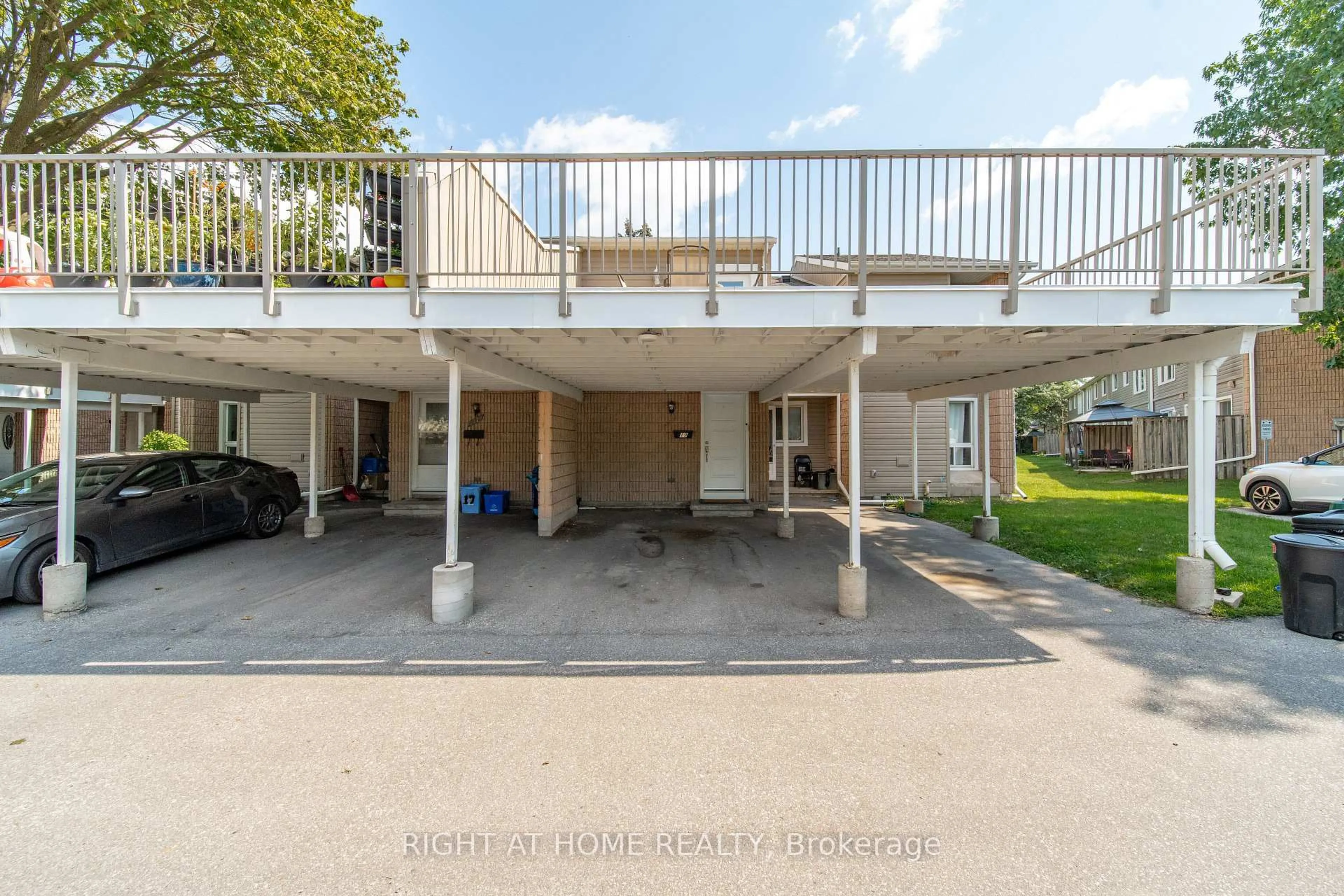 Patio, unknown for 65 Glamis Rd #19, Cambridge Ontario N1R 6W4