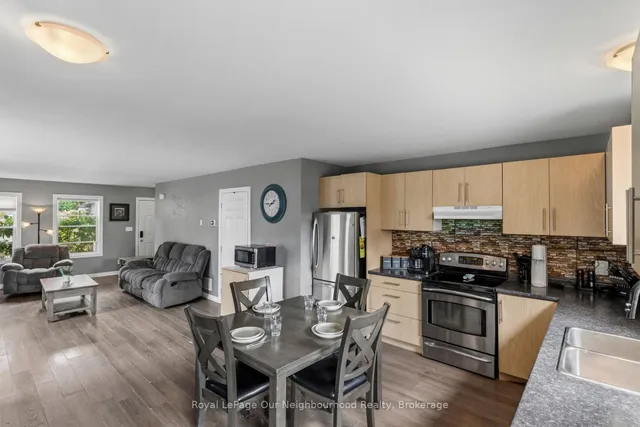 28 Hope St, Port Hope 4