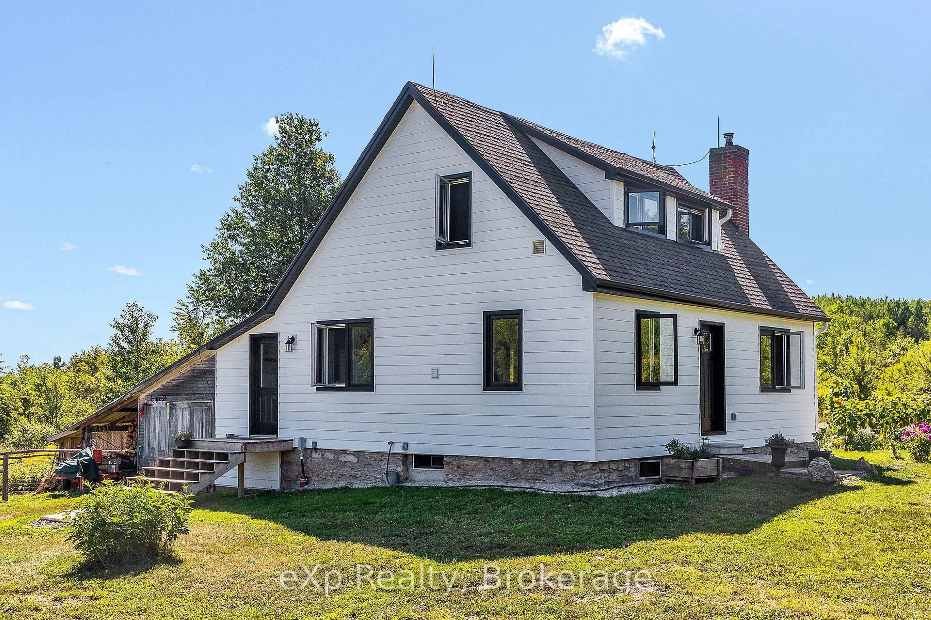 Home with brick exterior material, unknown for 58111 12th Line, Meaford Ontario N4L 1W5