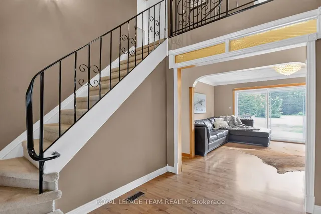 3246 Tolmies Corners Rd, North Stormont 5