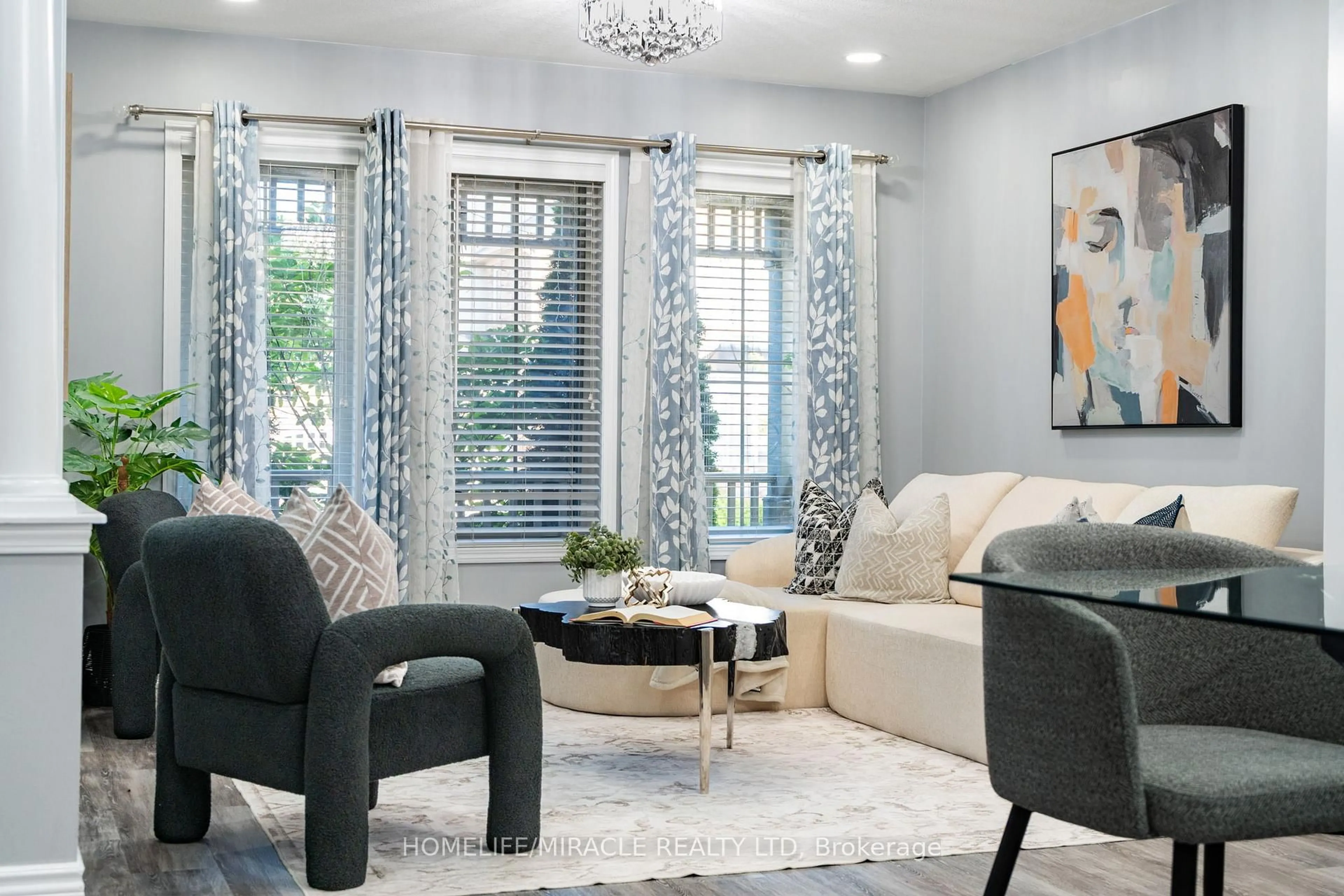 Living room with furniture, unknown for 151 Baldwin Dr, Cambridge Ontario N3C 0B3