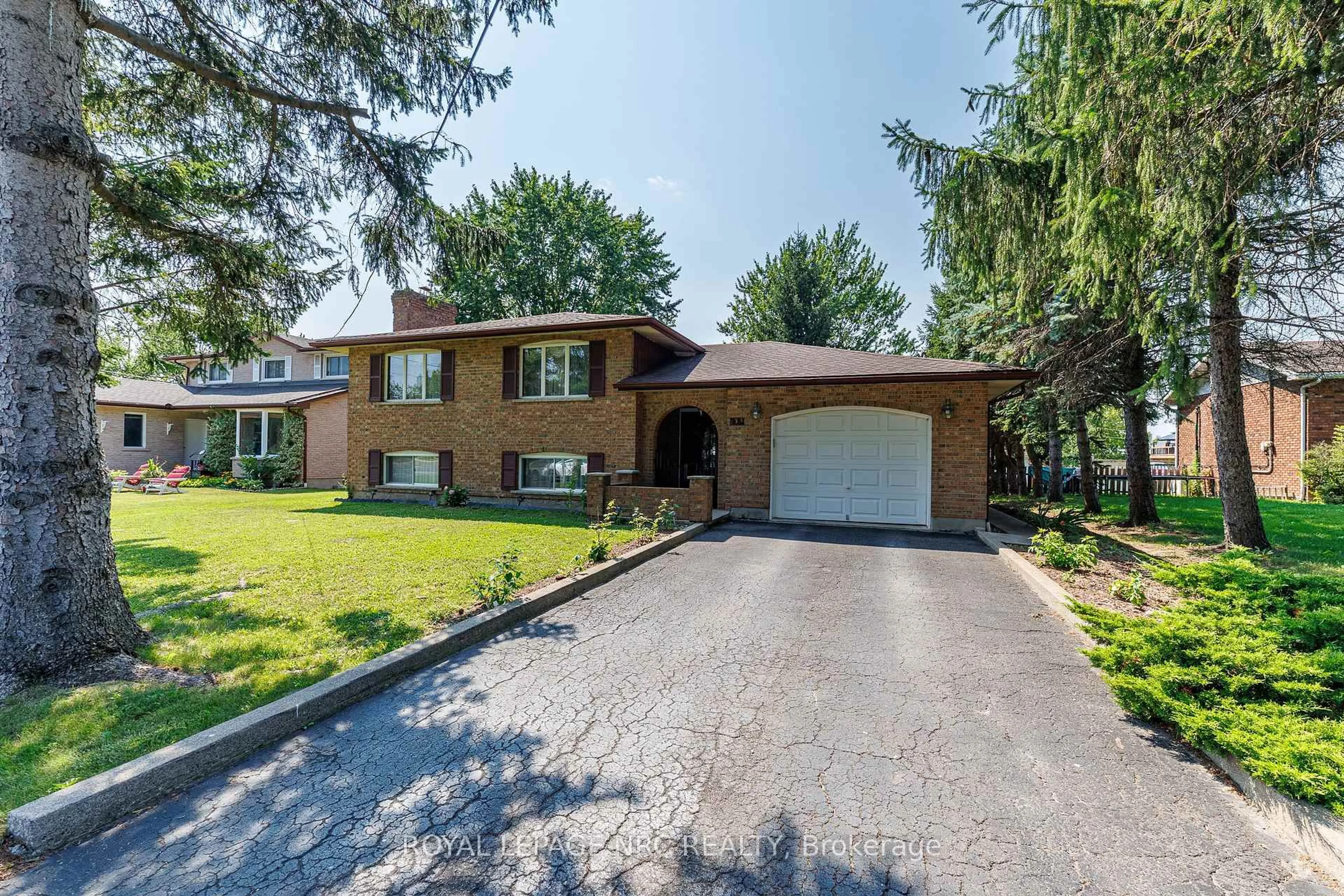 Home with brick exterior material, street for 233 West Side Rd, Port Colborne Ontario L3K 5L1