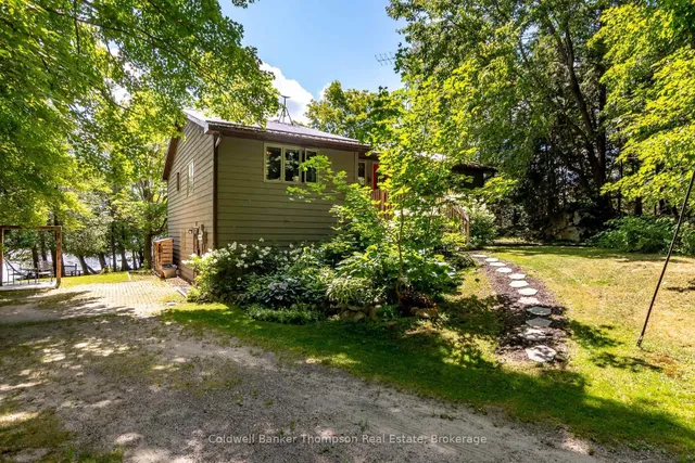 286 Holden Rd, Magnetawan 3