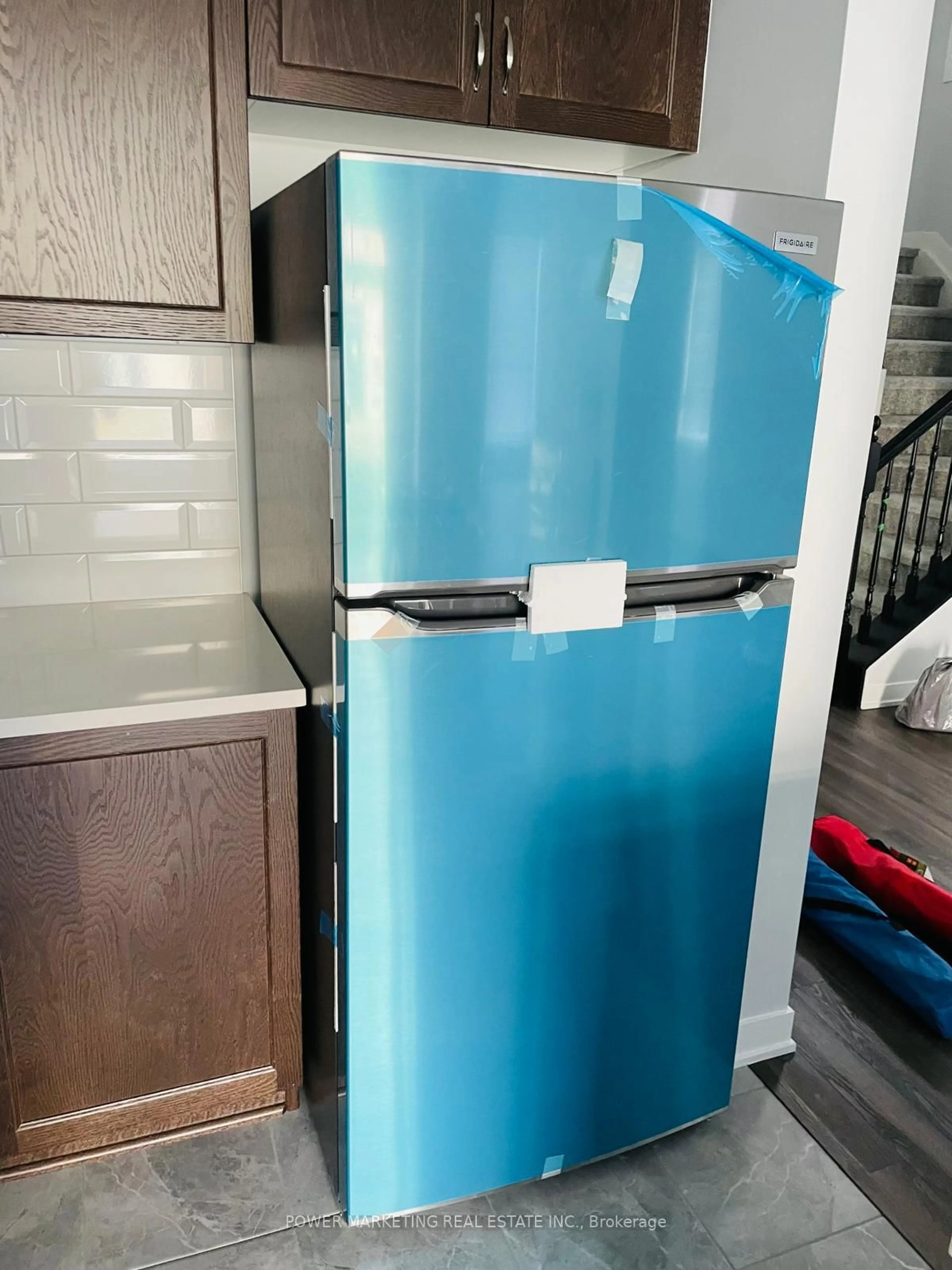 Standard kitchen, unknown for 622 Allied Mews, Ottawa Ontario K2S 3A1