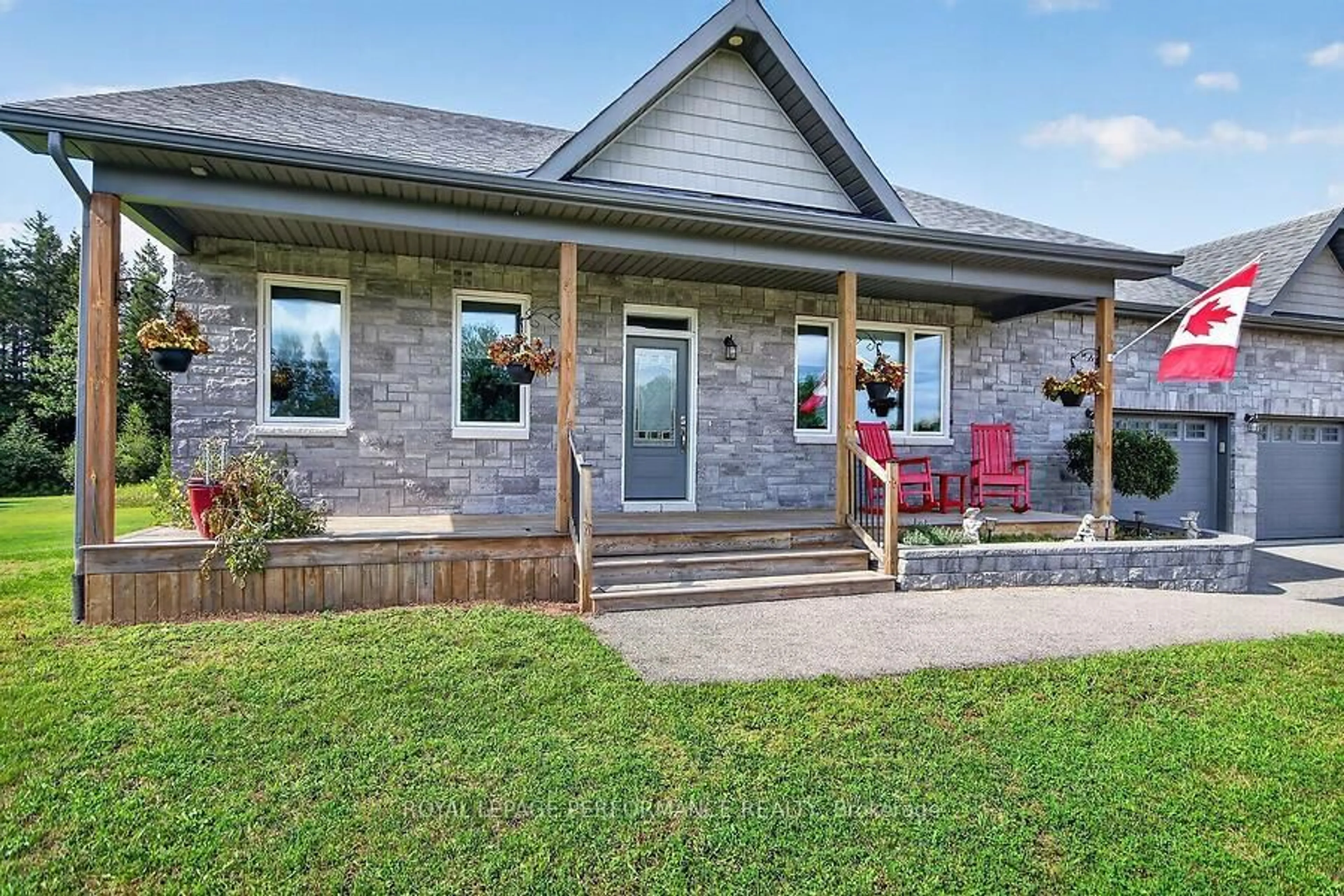 Home with brick exterior material, unknown for 118 Stirling Cres, North Grenville Ontario K0G 1J0