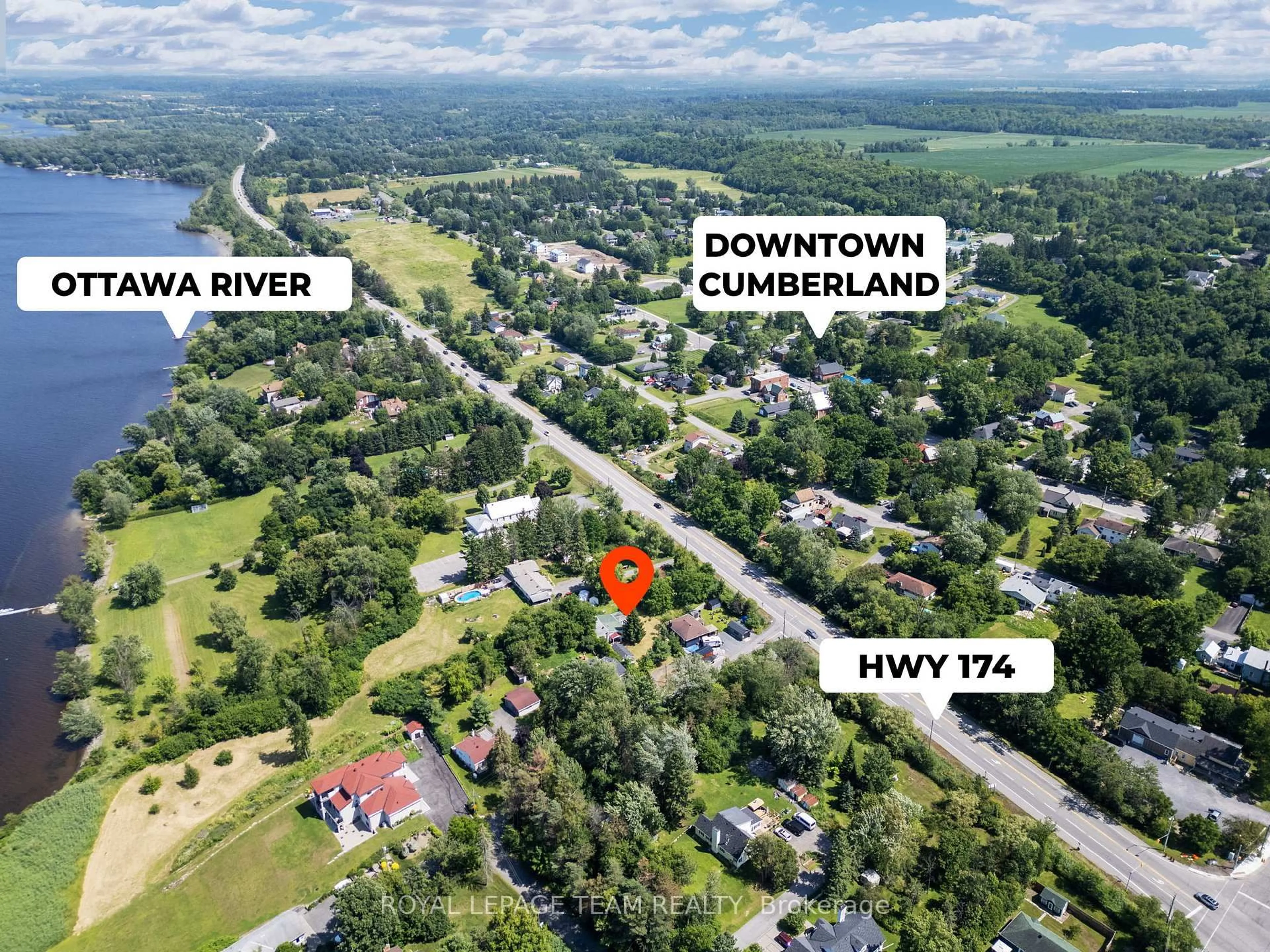A pic from outside/outdoor area/front of a property/back of a property/a pic from drone, water/lake/river/ocean view for 967 West St, Ottawa Ontario K4C 1C6