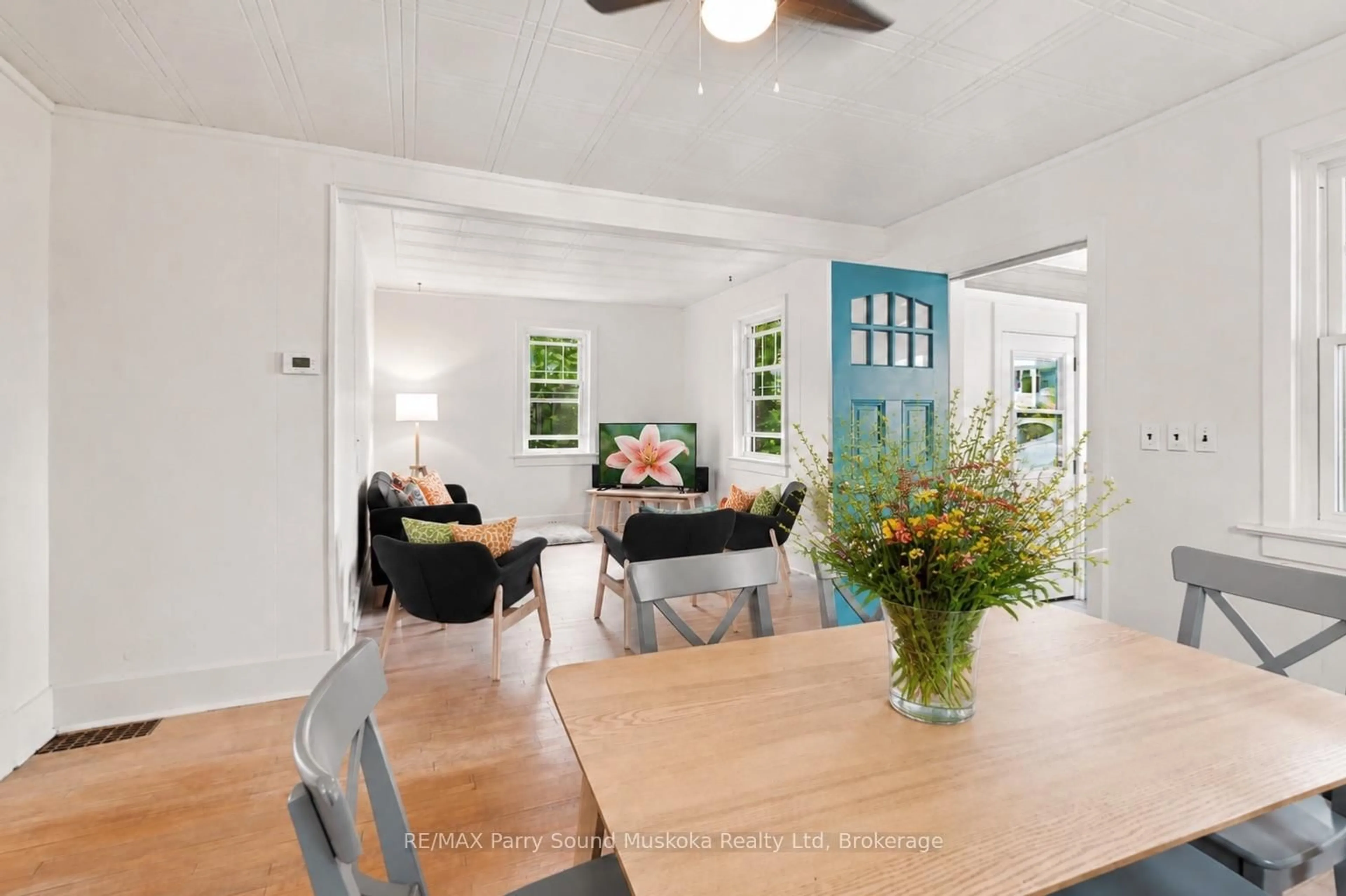 Open concept kitchen, unknown for 40 WAUBEEK St, Parry Sound Ontario P2A 1C2
