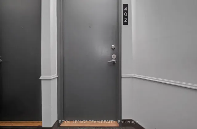 1380 Prince Of Wales Dr Unit# 402, Ottawa 5