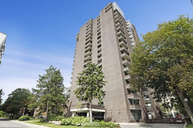 71 Somerset St #1801, Ottawa 2